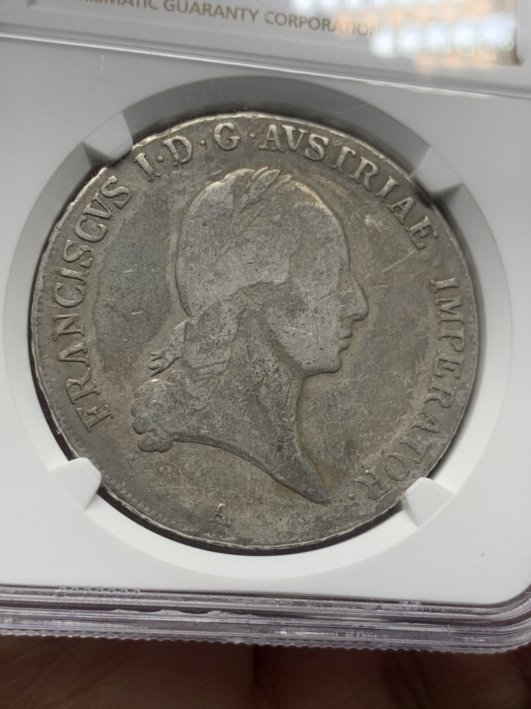 《竞宝斋》第30场-周日，周一，周二3场连拍（全场顺丰包邮） NGC-VFD 1824年奥地利帝国弗朗茨一世泰勒 早期长发版