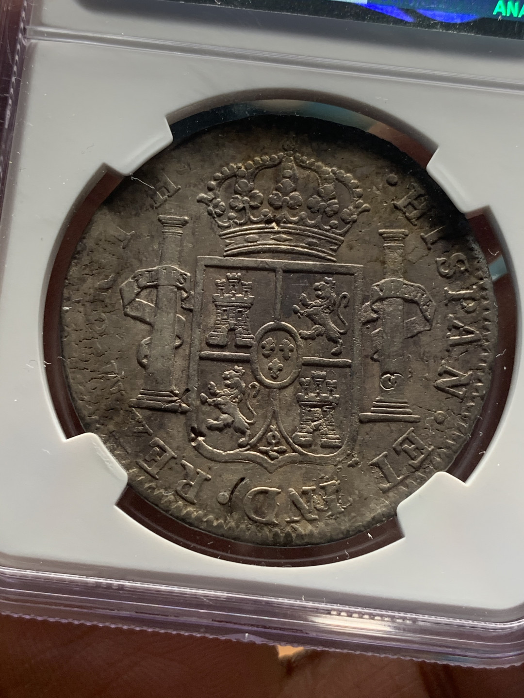 《竞宝斋》第30场-周日，周一，周二3场连拍（全场顺丰包邮） NGC评级 墨西哥1804年 卡四 8R 双柱大银币 整体深打，细节不错