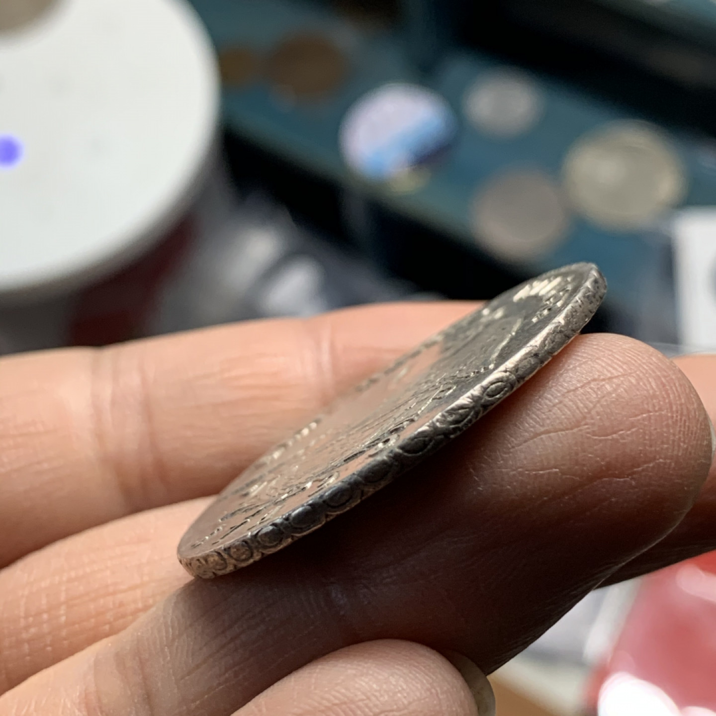 《竞宝斋》第30场-周日，周一，周二3场连拍（全场顺丰包邮） 德国 普鲁士 腓特烈 1790年A版 炮鹰泰勒 大银币 37.7mm，22.1克