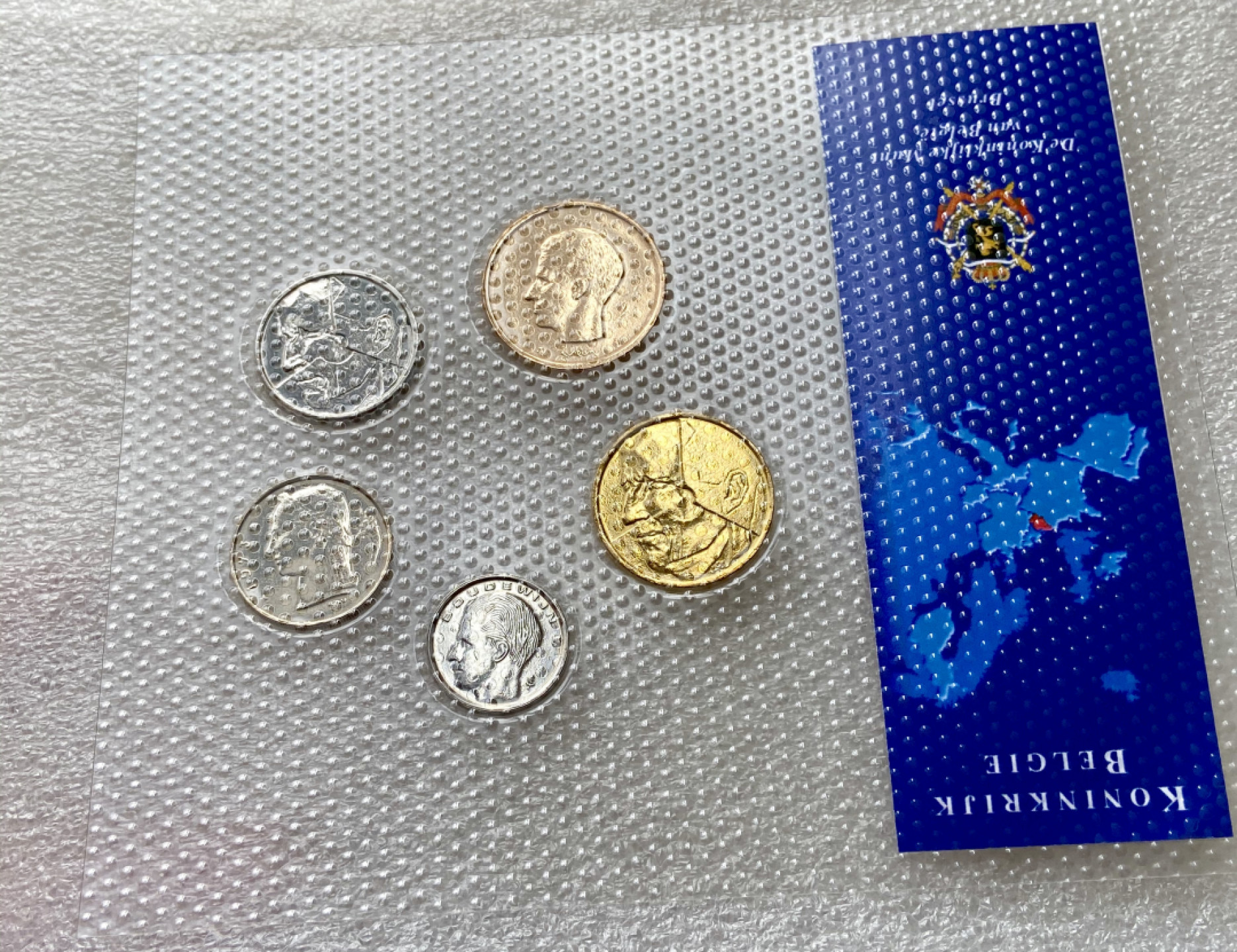 【Numismatist】第四场-0起拍-0佣金-包邮-世界硬币 比利时5枚硬币一组 密封卡册