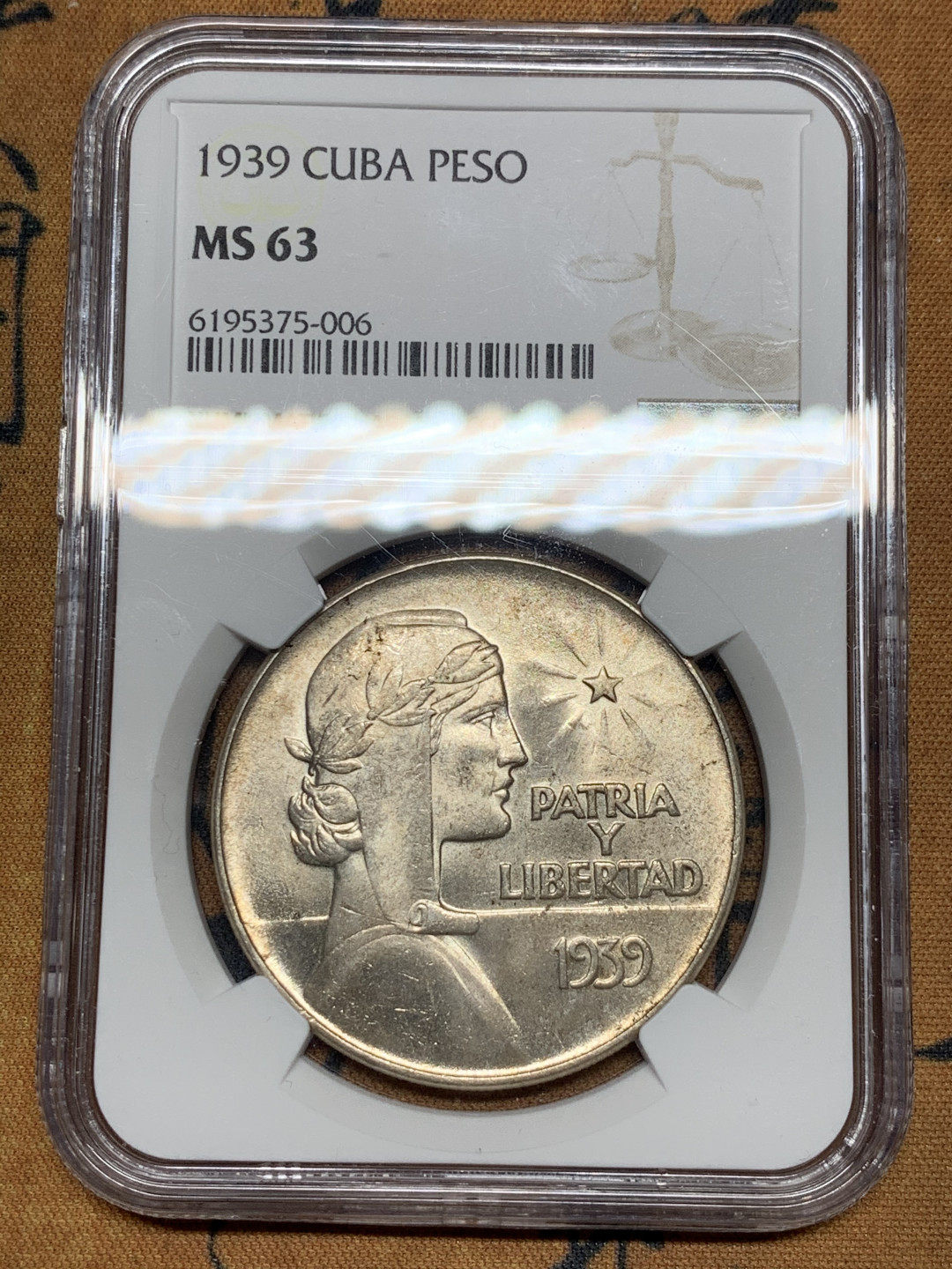 《竞宝斋》第30场-周日，周一，周二3场连拍（全场顺丰包邮） NGC-MS63 古巴 1939年 ABC女神版 1比索 大银币 古巴大热品种 高分极其难得