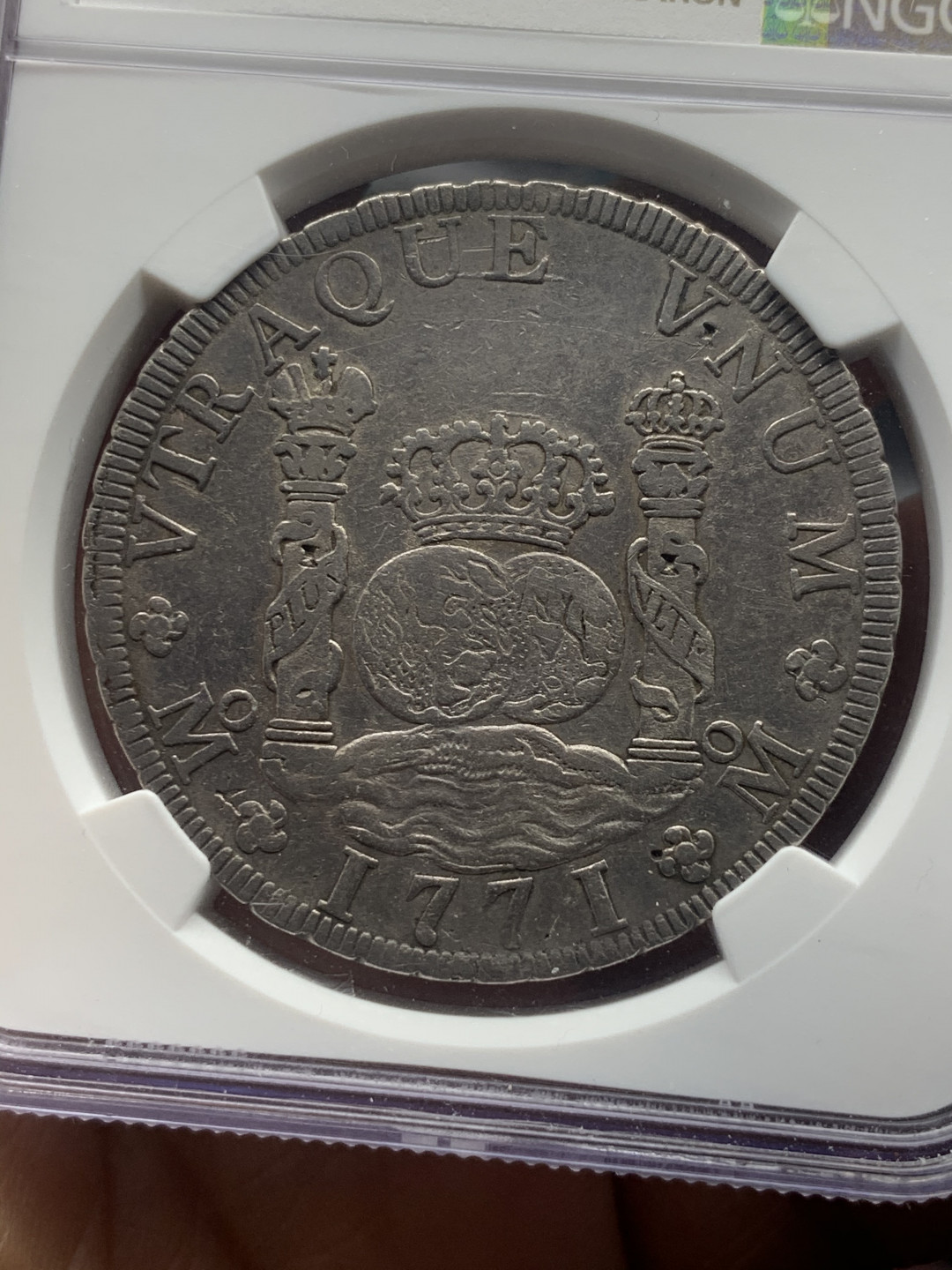 《竞宝斋》第30场-周日，周一，周二3场连拍（全场顺丰包邮） NGC-XFD  1771年 墨西哥地球双柱 原味带底光 味道一流