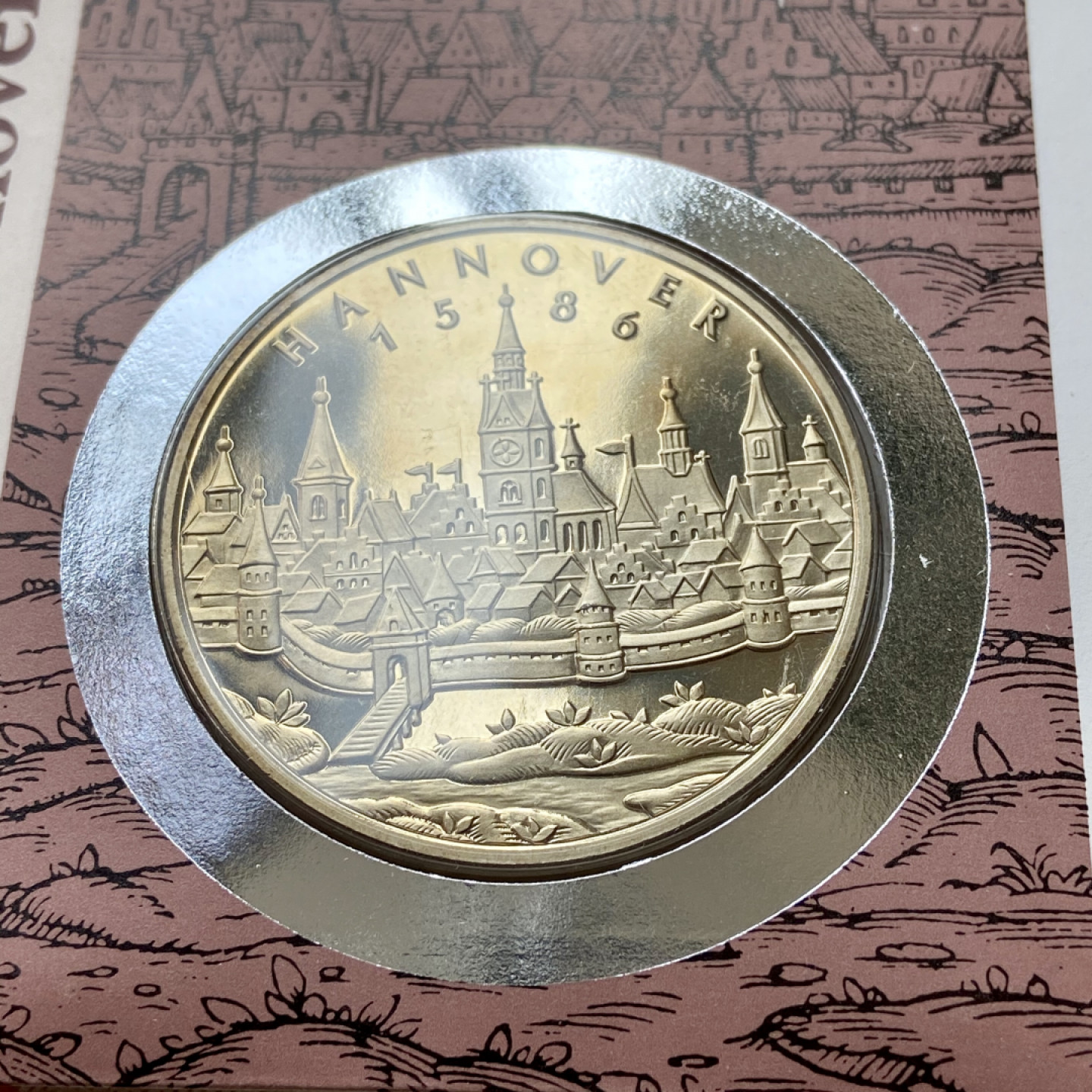 【Numismatist】第四场-0起拍-0佣金-包邮-世界硬币 汉诺威750周年纪念章 1241-1991年 克朗型大铜章 铜章和邮票对应