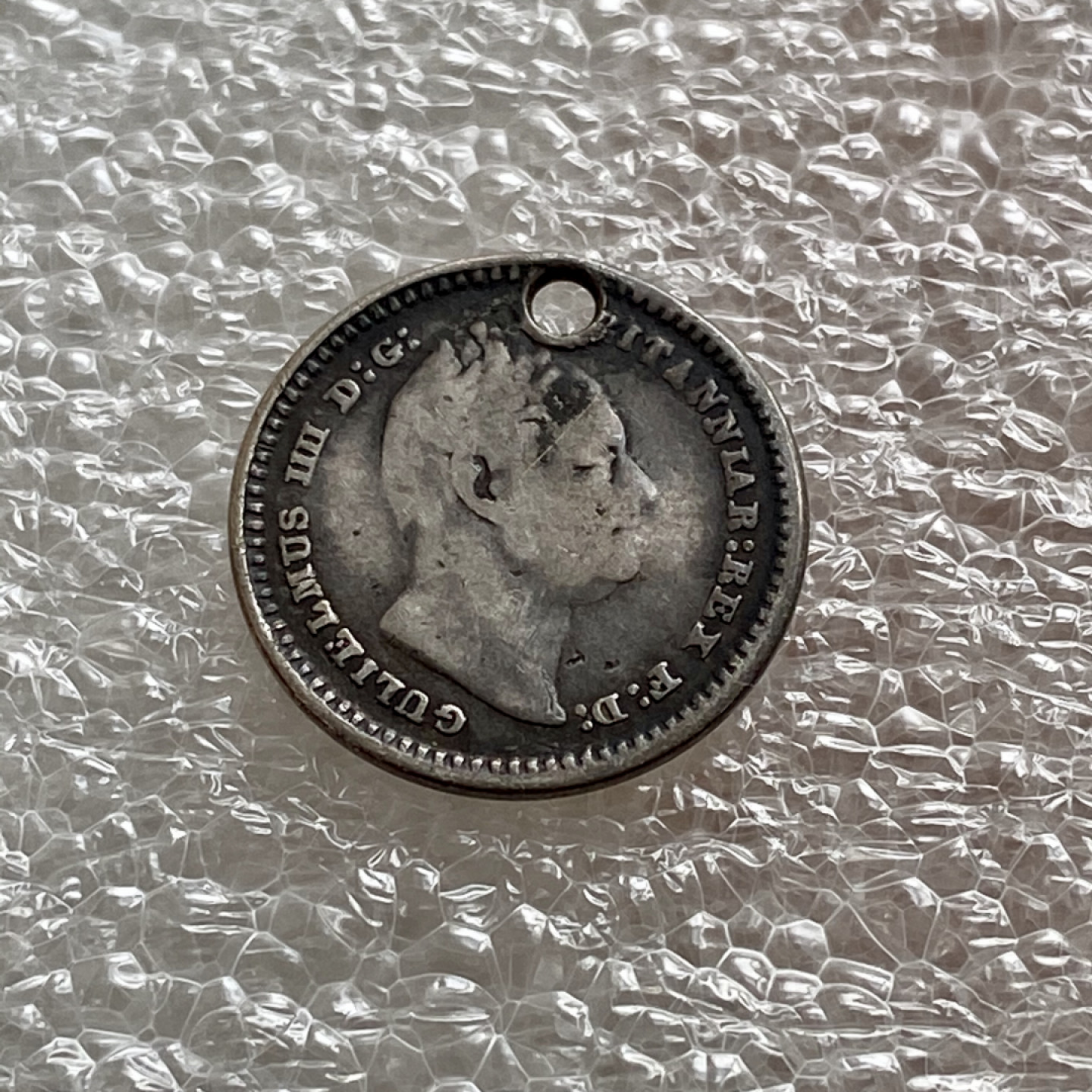 【Numismatist】第四场-0起拍-0佣金-包邮-世界硬币 英国威廉四世1835年1.5便士银币 带孔