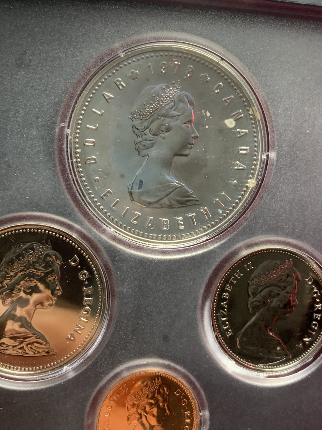 《竞宝斋》第30场-周日，周一，周二3场连拍（全场顺丰包邮） 加拿大 1978年 原盒7枚 精致套币 含1枚大银币