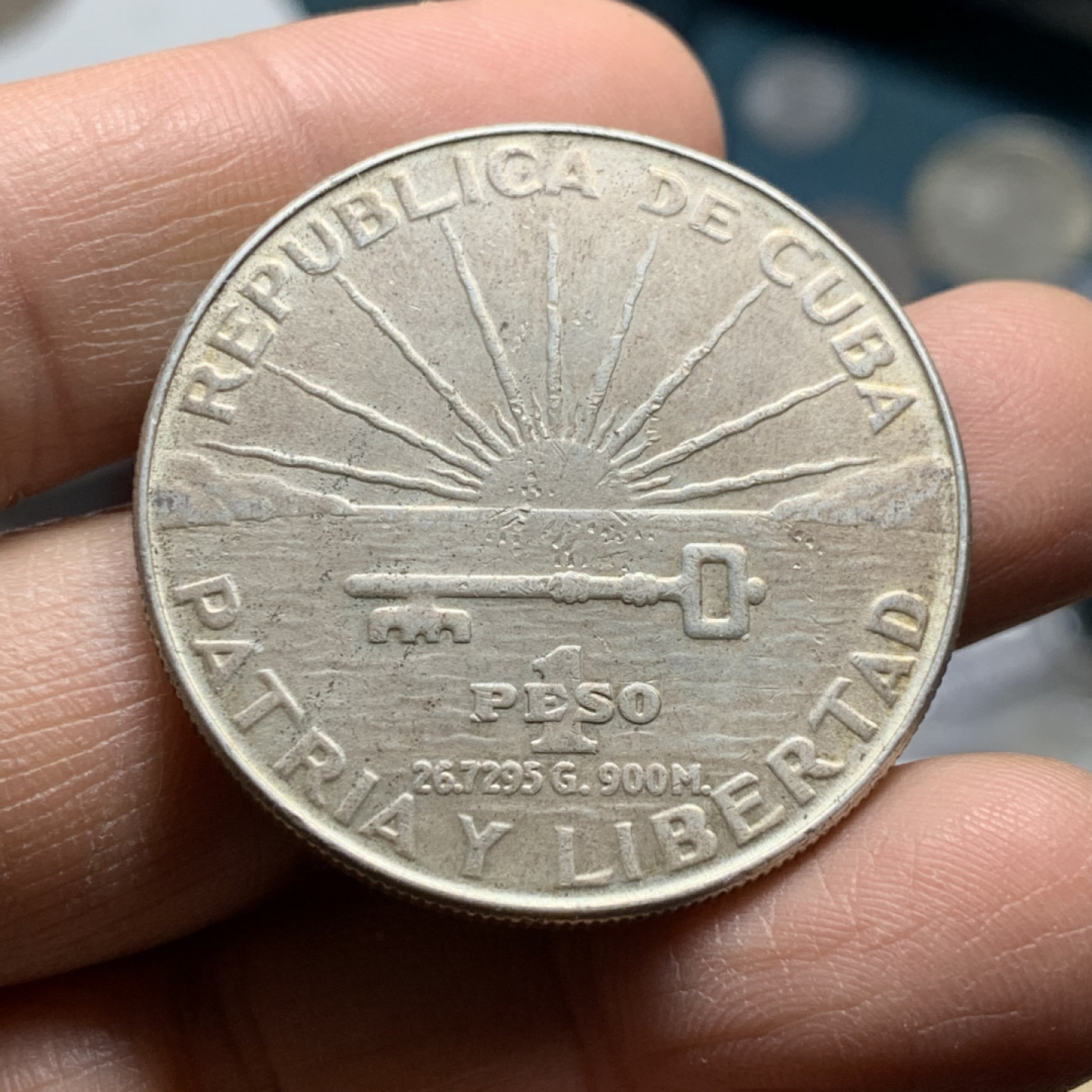 《竞宝斋》第30场-周日，周一，周二3场连拍（全场顺丰包邮） 古巴 1953年 马丁百年纪念 1比索 大银币 原味好品