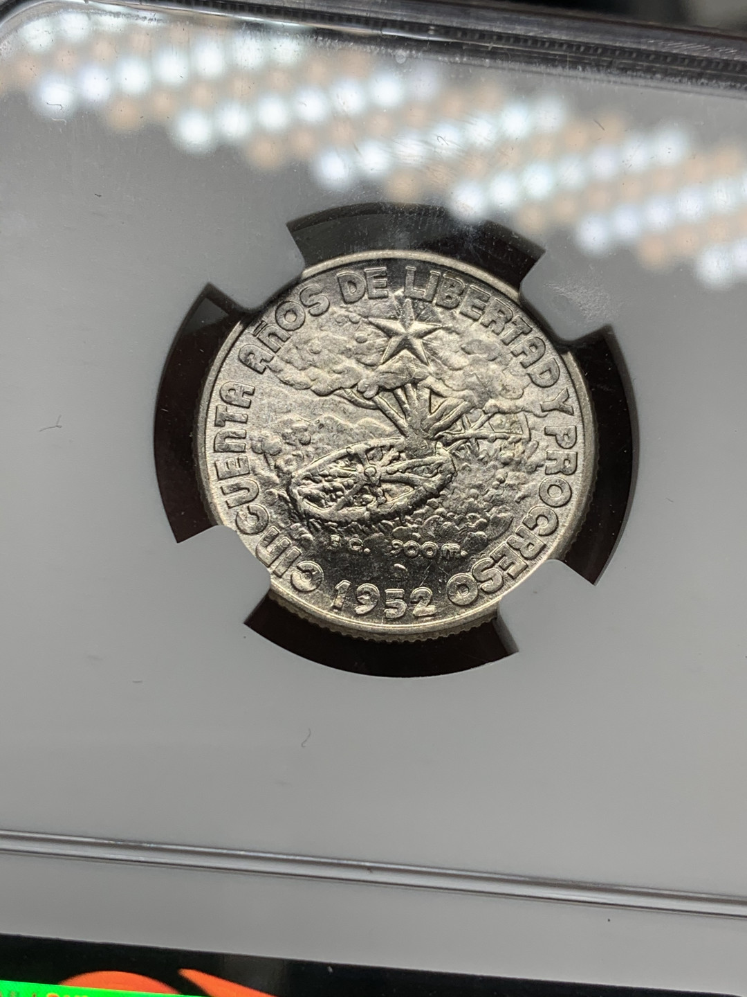 《竞宝斋》第30场-周日，周一，周二3场连拍（全场顺丰包邮） NGC-UNC 古巴 1952年 50周年纪念 20分银币 很好的光度 没给分可惜了