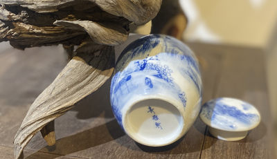 手绘青花瓷茶叶罐 手绘青花瓷茶叶罐