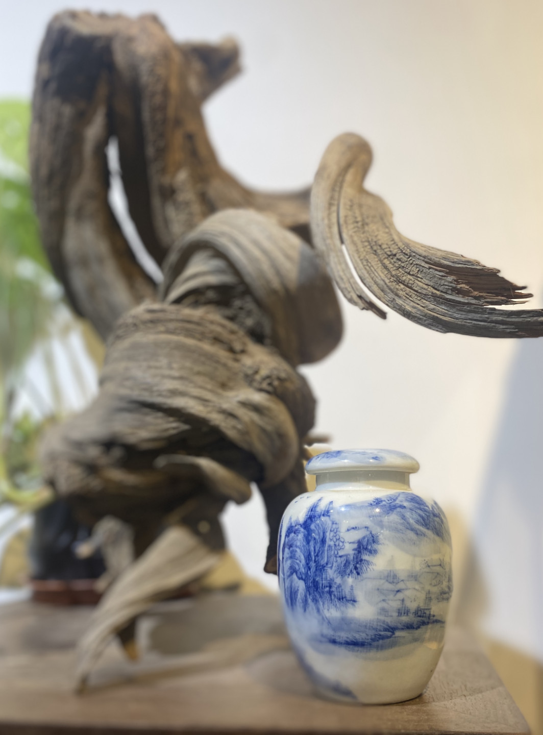 手绘青花瓷茶叶罐