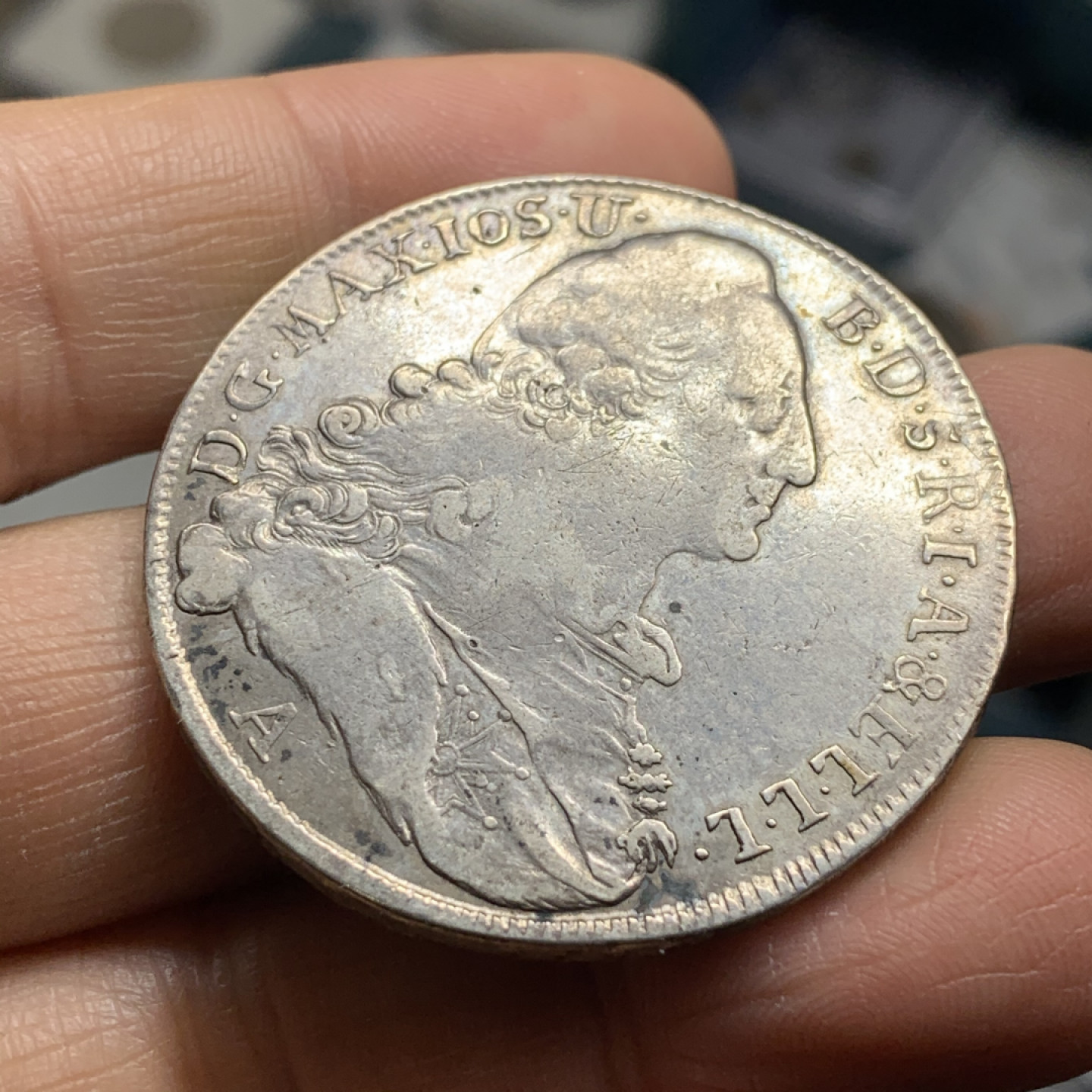 《竞宝斋》第31场（年内尾拍）-周日，周一，周二3场连拍（全场顺丰包邮） 德国 巴伐利亚 1775年 协定泰勒 圣母抱婴1泰勒大银币 27.8克  40.8mm 原味好细节