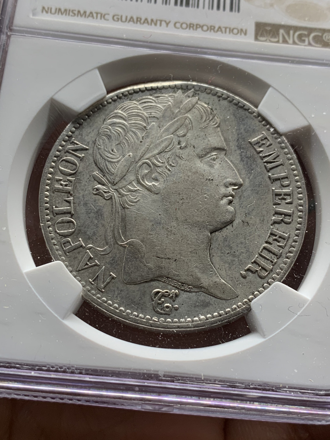 《竞宝斋》第31场（年内尾拍）-周日，周一，周二3场连拍（全场顺丰包邮） NGC 评级 法国 1811年拿一 花冠版 5法郎 大银币 整体深打，磨损小，花冠清晰 值得收藏