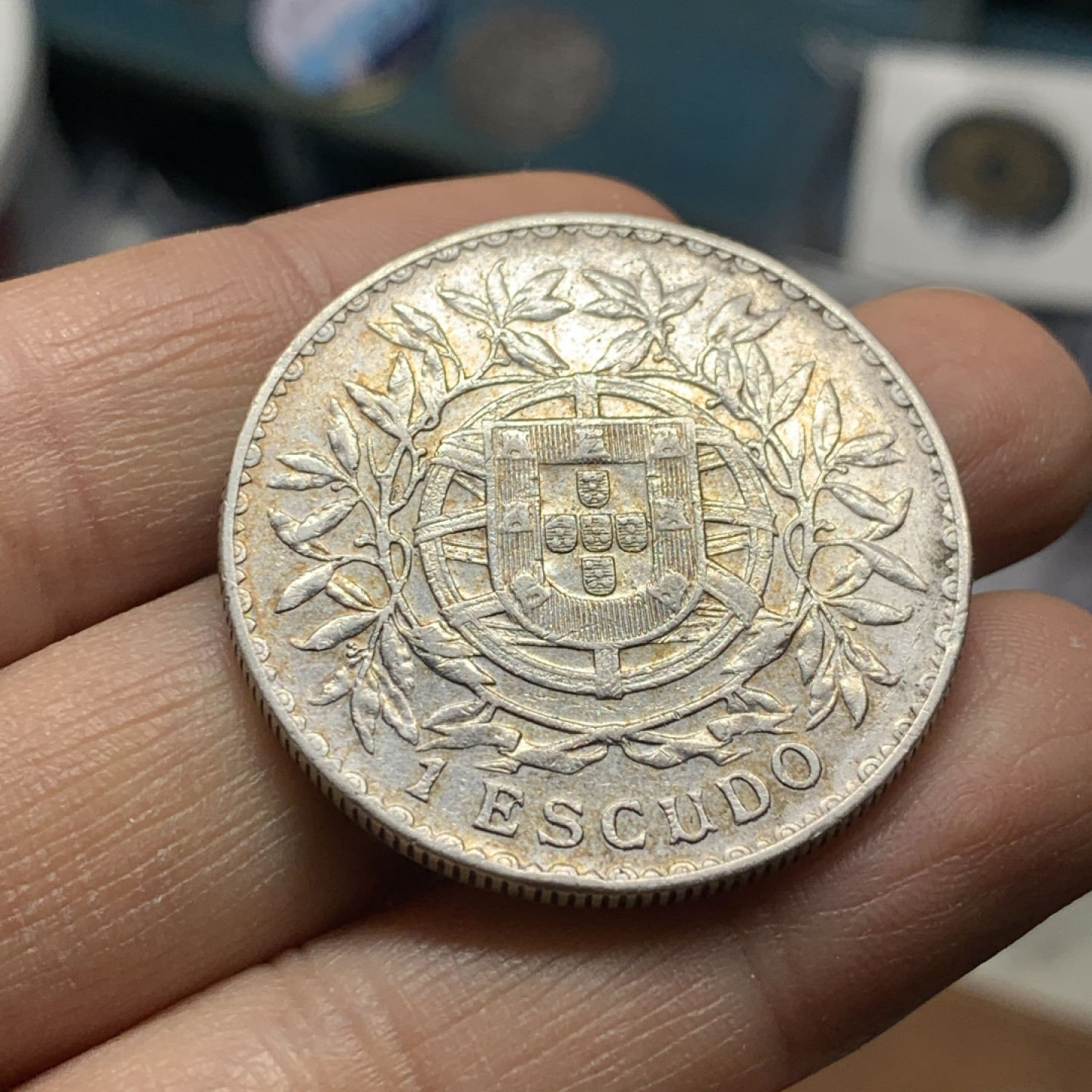 《竞宝斋》第31场（年内尾拍）-周日，周一，周二3场连拍（全场顺丰包邮） 葡萄牙1915年1埃斯库多大银币