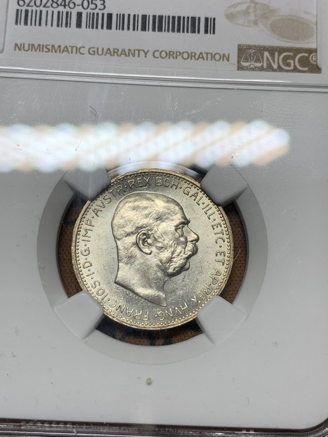 《竞宝斋》第31场（年内尾拍）-周日，周一，周二3场连拍（全场顺丰包邮） NGC-MS62 奥地利 1915年 1克朗银币