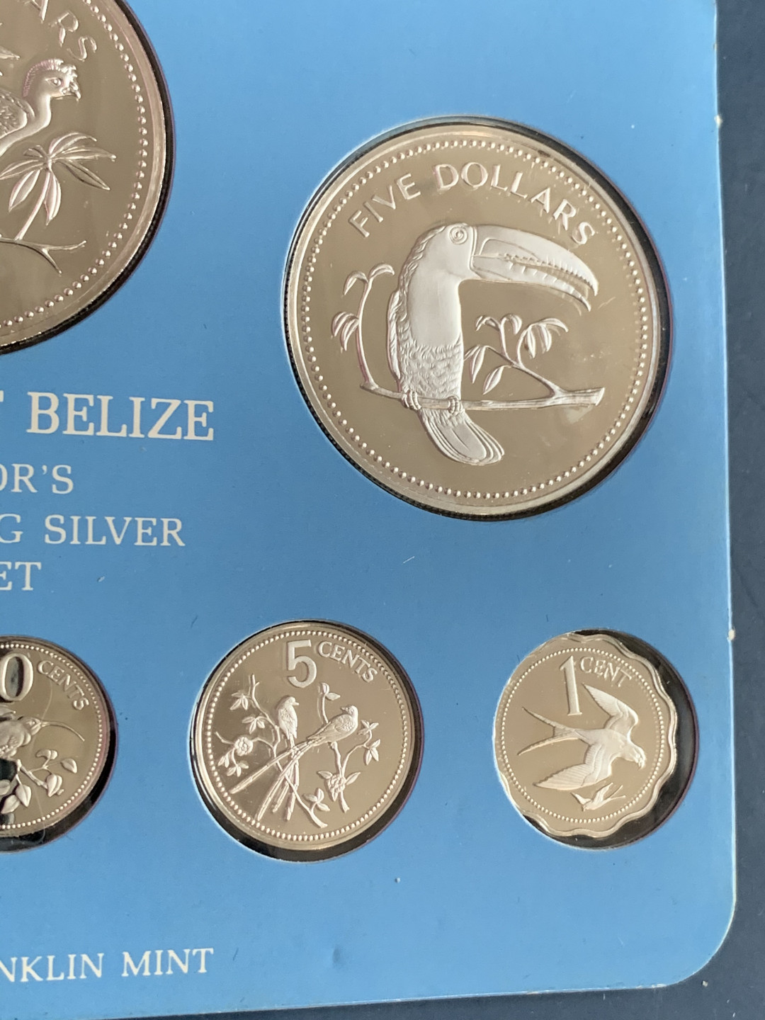 《竞宝斋》第31场（年内尾拍）-周日，周一，周二3场连拍（全场顺丰包邮） 伯利兹 1976年 精制套币8枚全银103克原盒原证