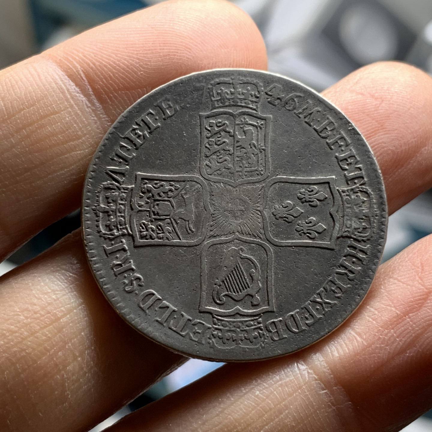 《竞宝斋》第31场（年内尾拍）-周日，周一，周二3场连拍（全场顺丰包邮） 利马版LIMA 英国 1746年 乔二水泡眼  半克朗银币 14.7克  33.7mm 少见品种