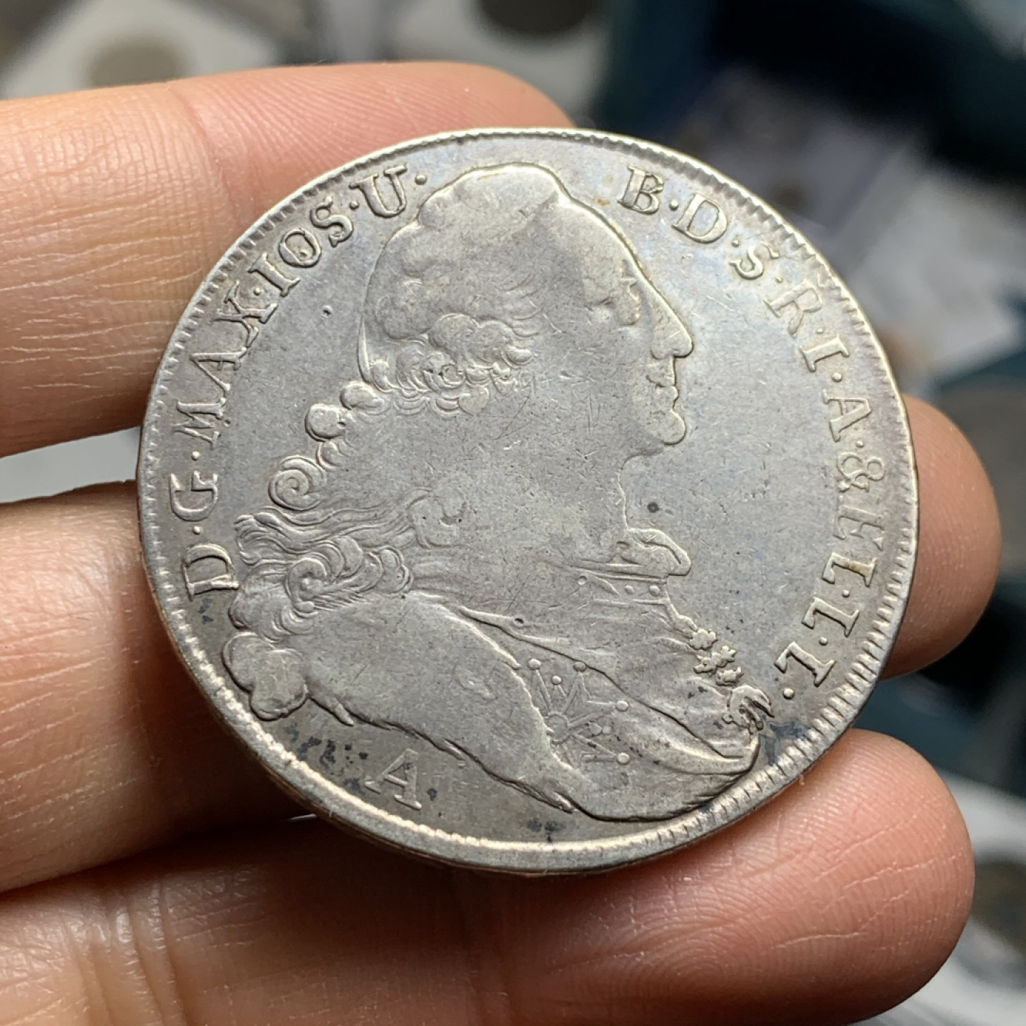 《竞宝斋》第31场（年内尾拍）-周日，周一，周二3场连拍（全场顺丰包邮） 德国 巴伐利亚 1775年 协定泰勒 圣母抱婴1泰勒大银币 27.8克  40.8mm 原味好细节