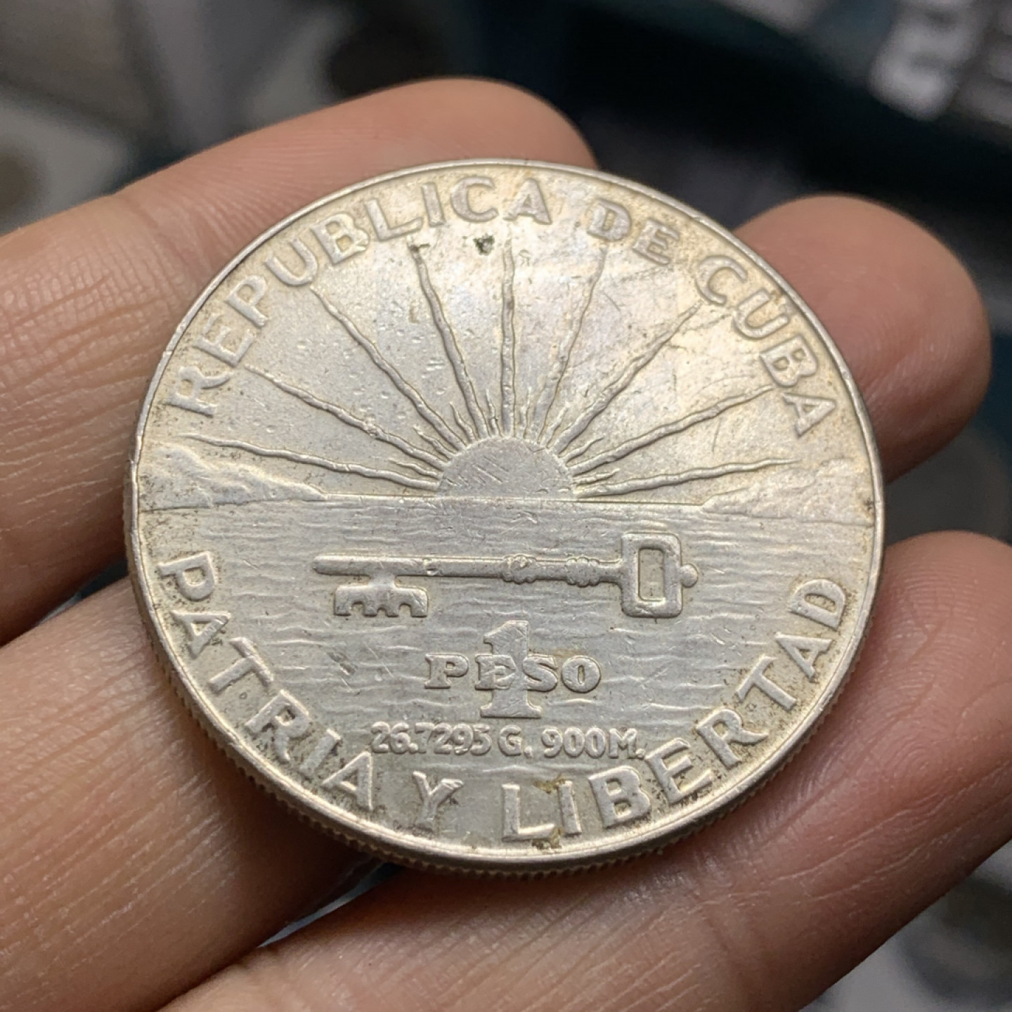 《竞宝斋》第31场（年内尾拍）-周日，周一，周二3场连拍（全场顺丰包邮） 淡五彩 古巴 1953年 何塞马蒂 1比索 大银币 26.7克 38mm