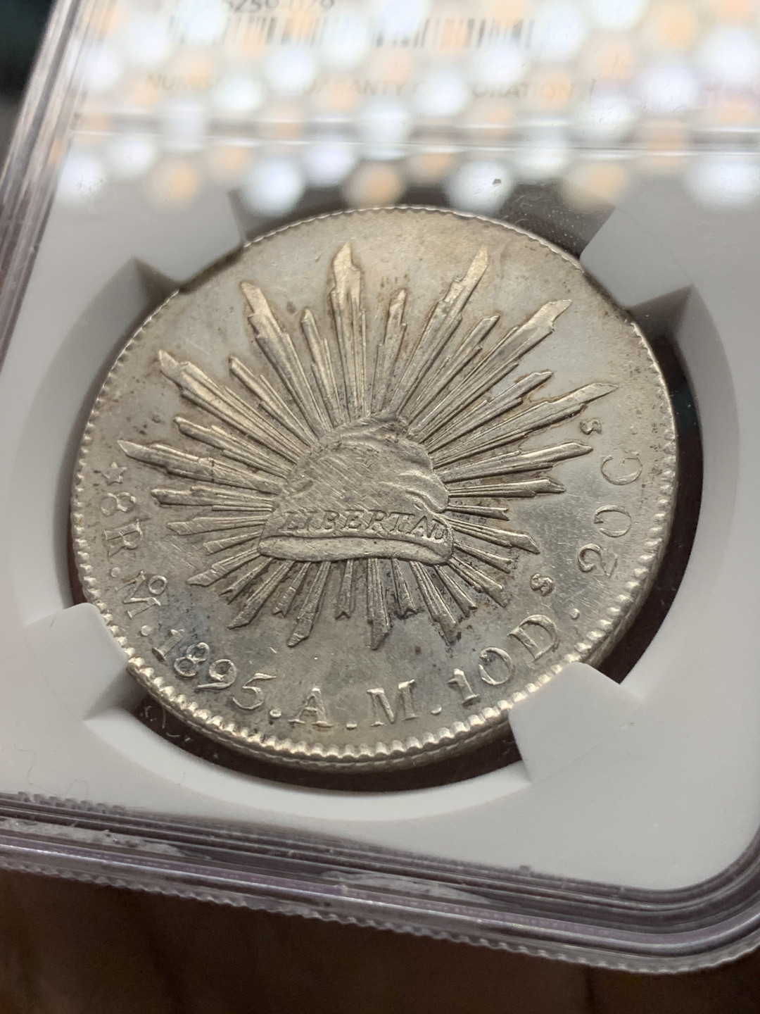 《竞宝斋》第31场（年内尾拍）-周日，周一，周二3场连拍（全场顺丰包邮） NGC-AUD   墨西哥 1895年 8 里亚尔   墨西哥厂  银币     原味mo厂老鹰 