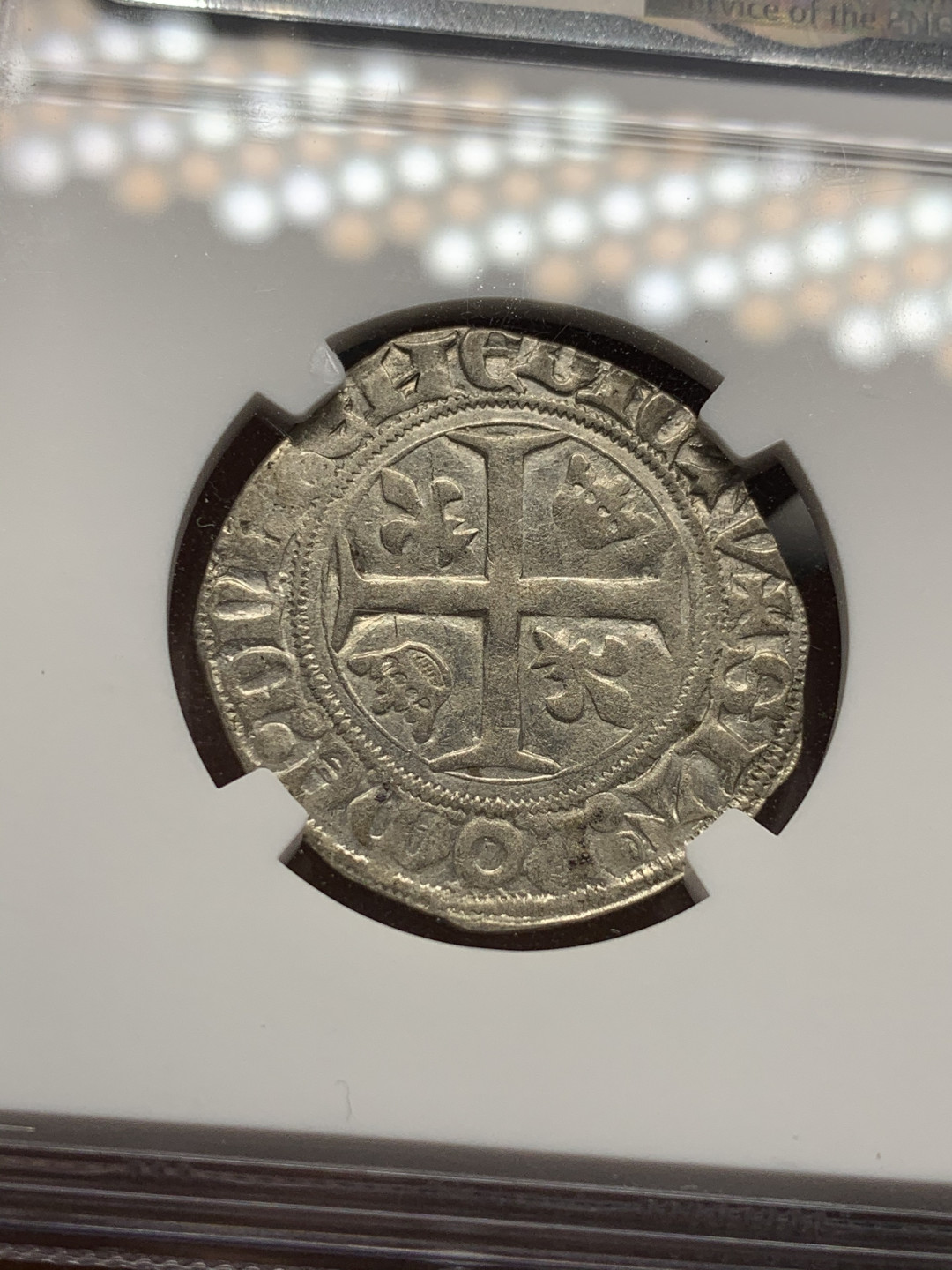 《竞宝斋》第31场（年内尾拍）-周日，周一，周二3场连拍（全场顺丰包邮） NGC AU50 法国 查理六世 1380-1422年  BLANC 打制银币 首次接触 实在难得