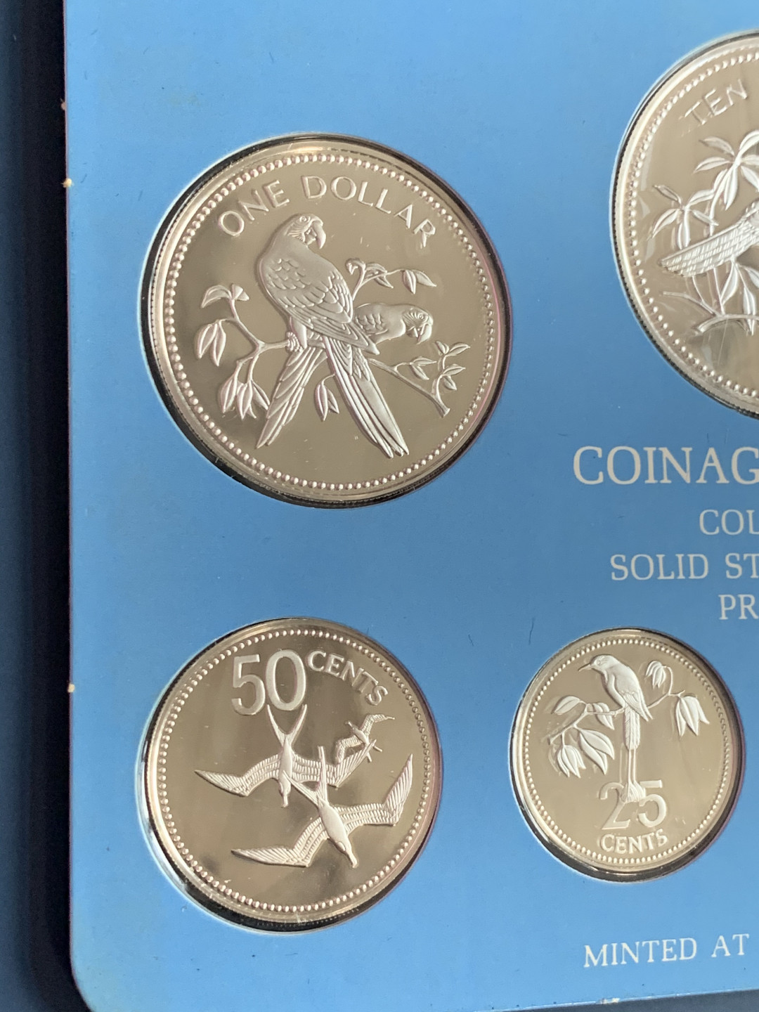 《竞宝斋》第31场（年内尾拍）-周日，周一，周二3场连拍（全场顺丰包邮） 伯利兹 1976年 精制套币8枚全银103克原盒原证