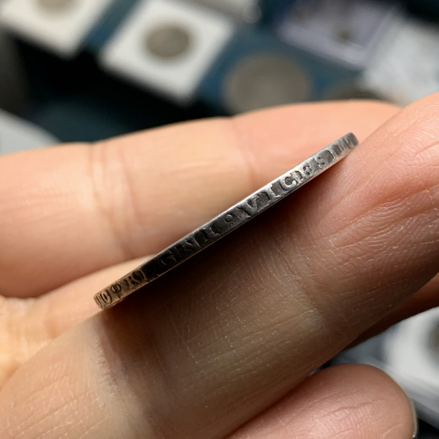 《竞宝斋》第31场（年内尾拍）-周日，周一，周二3场连拍（全场顺丰包邮） 稀少品种 英国1671年 查理二世 半克朗银币 14.6克 33.4mm 原味难得