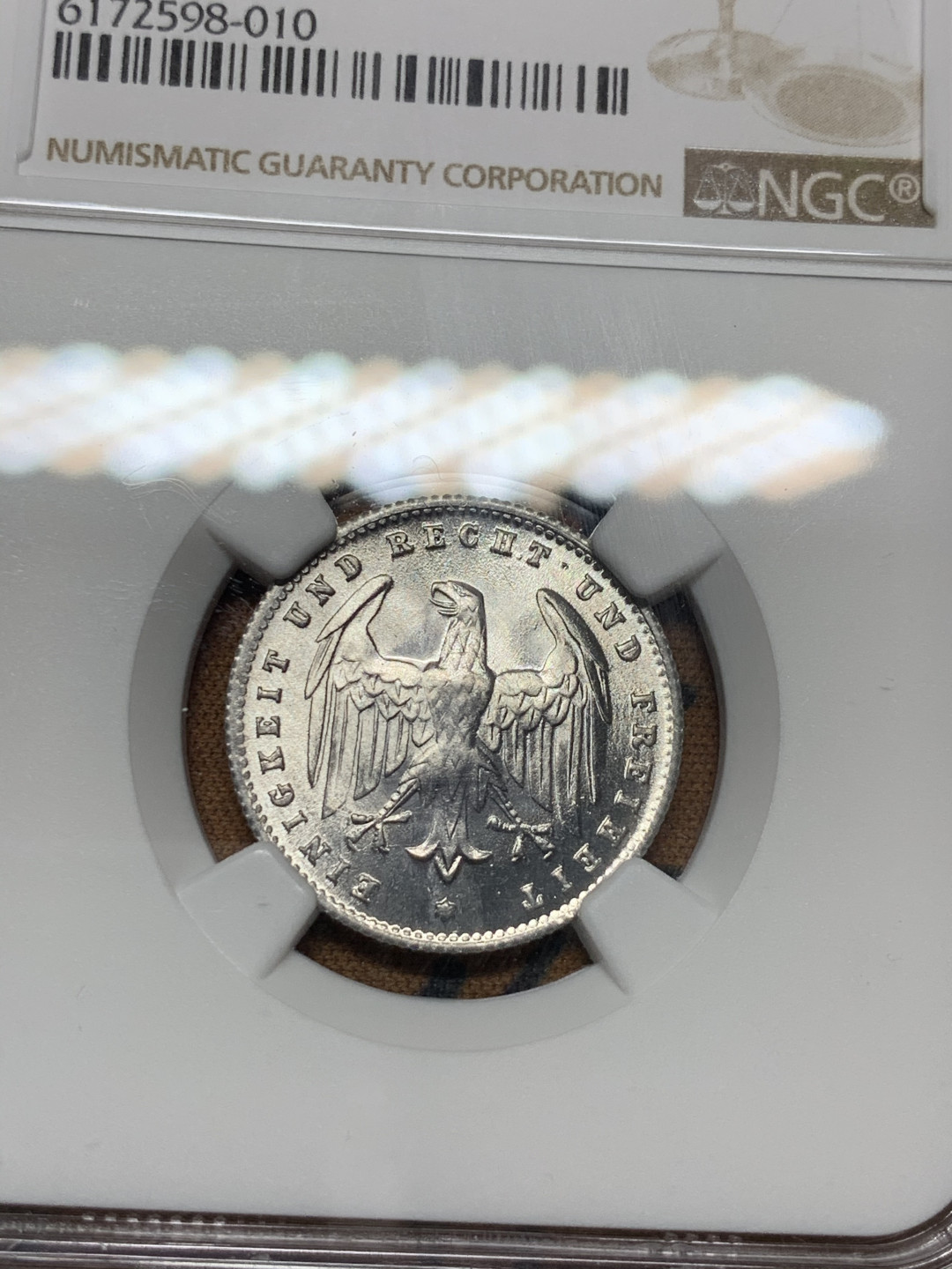 《竞宝斋》第31场（年内尾拍）-周日，周一，周二3场连拍（全场顺丰包邮） NGC MS66 1923年魏玛德国200马克 收藏级仅有三枚更高分