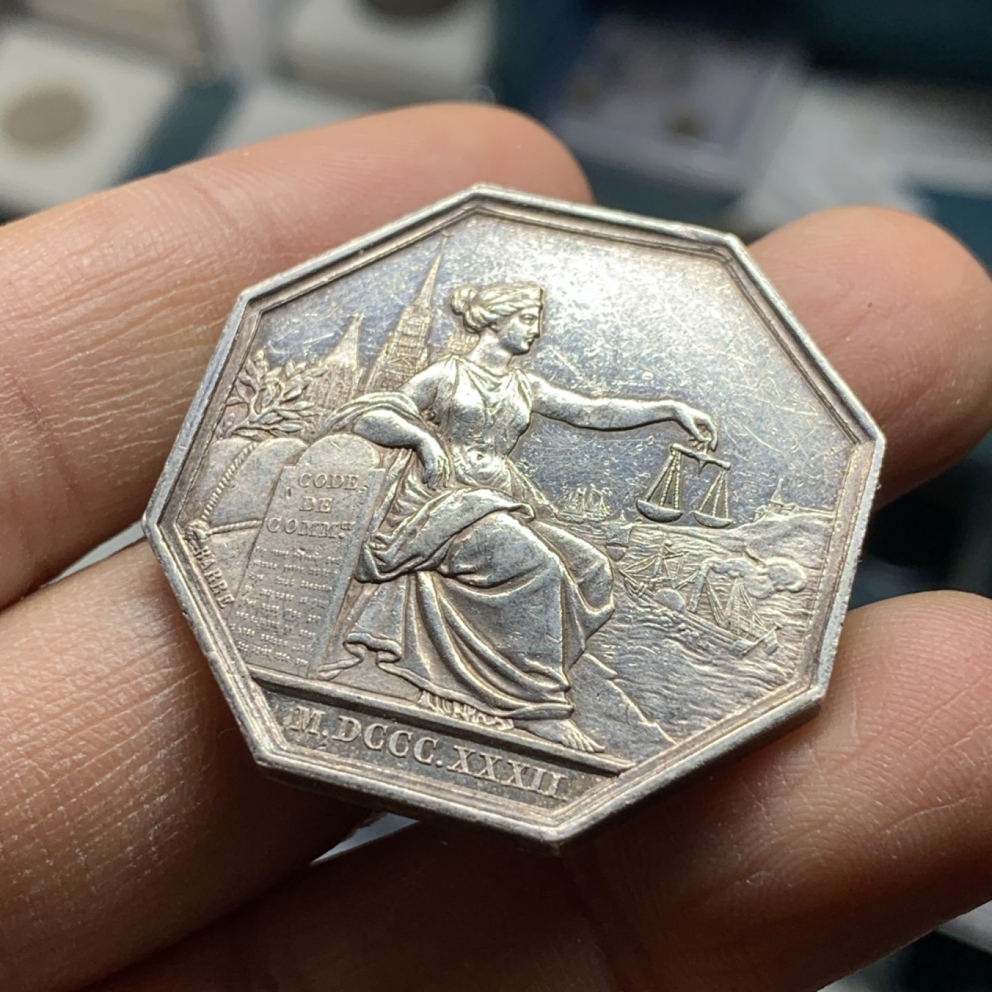 《竞宝斋》第31场（年内尾拍）-周日，周一，周二3场连拍（全场顺丰包邮） 法国八角代币  大八角，早期油灯铭