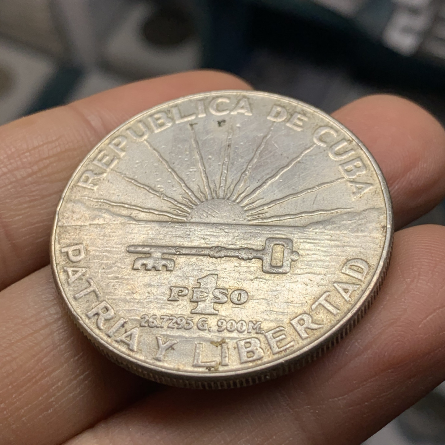 《竞宝斋》第31场（年内尾拍）-周日，周一，周二3场连拍（全场顺丰包邮） 淡五彩 古巴 1953年 何塞马蒂 1比索 大银币 26.7克 38mm