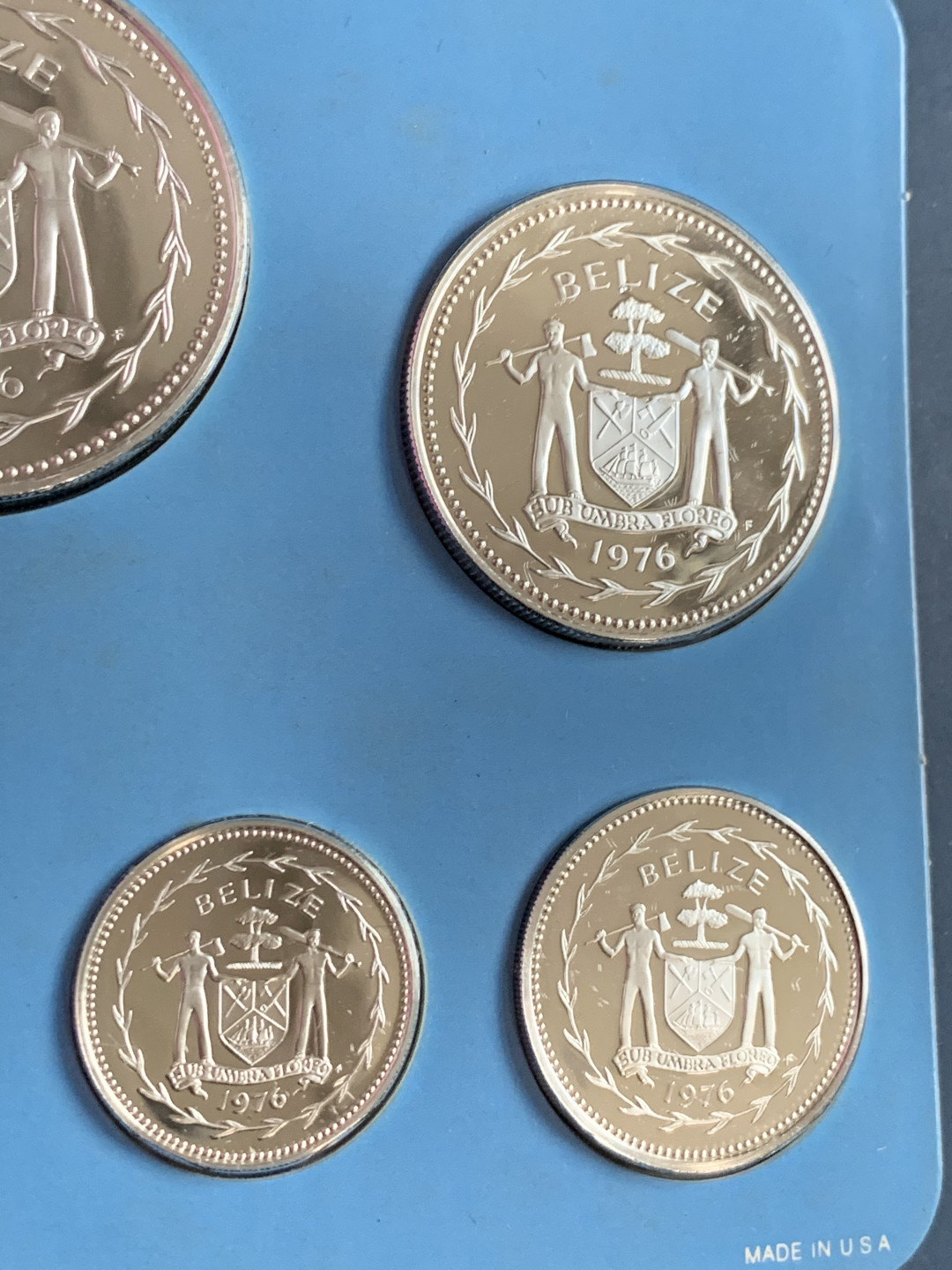 《竞宝斋》第31场（年内尾拍）-周日，周一，周二3场连拍（全场顺丰包邮） 伯利兹 1976年 精制套币8枚全银103克原盒原证