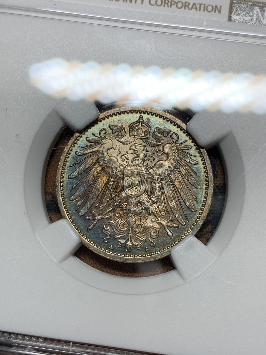 《竞宝斋》第31场（年内尾拍）-周日，周一，周二3场连拍（全场顺丰包邮） NGC-MS62 德国 1914年 1马克 银币  双面五彩重包浆