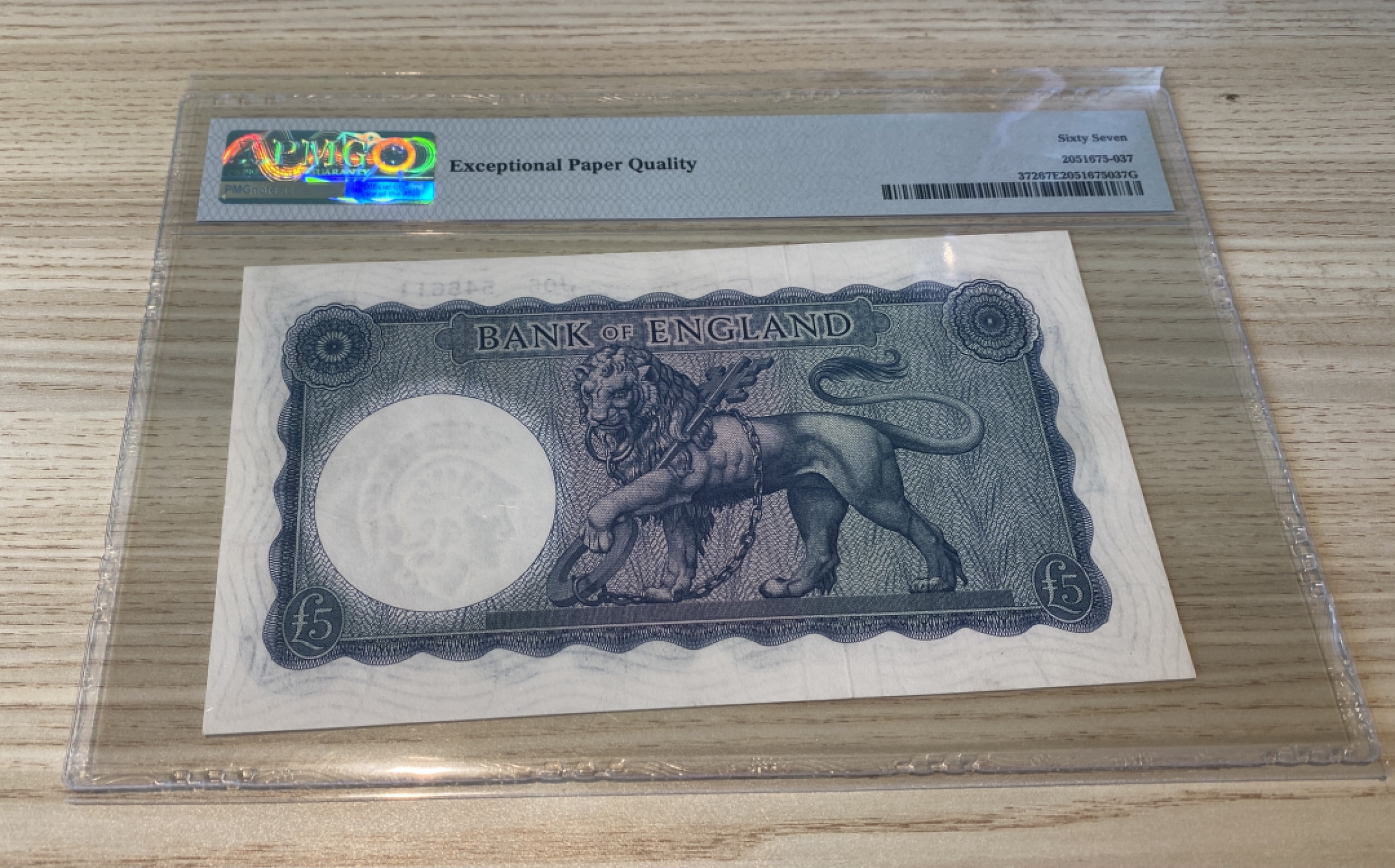 Chase Auction 第1期 - -世界纸币精萃 1961年英国B序列5镑，PMG67分，圣乔治屠龙！不列颠尼亚女神，背面为英国的图腾狮子，非常注重细节的一张！