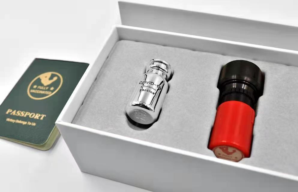 CSIS-GREAT评级精品钱币拍卖第一百二十七期 疫苗纪念币 带盒证