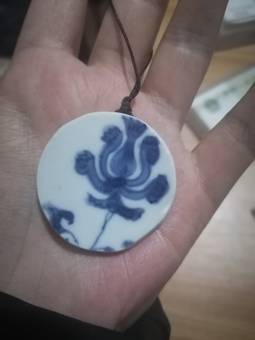 成化瓷片吊坠