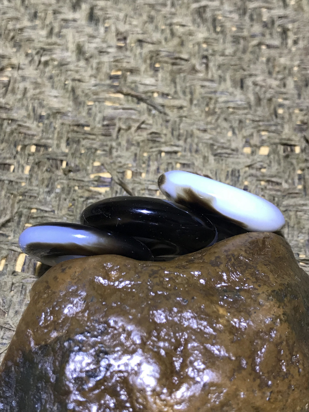天然通货墨色海洋玉髓平安扣三个！