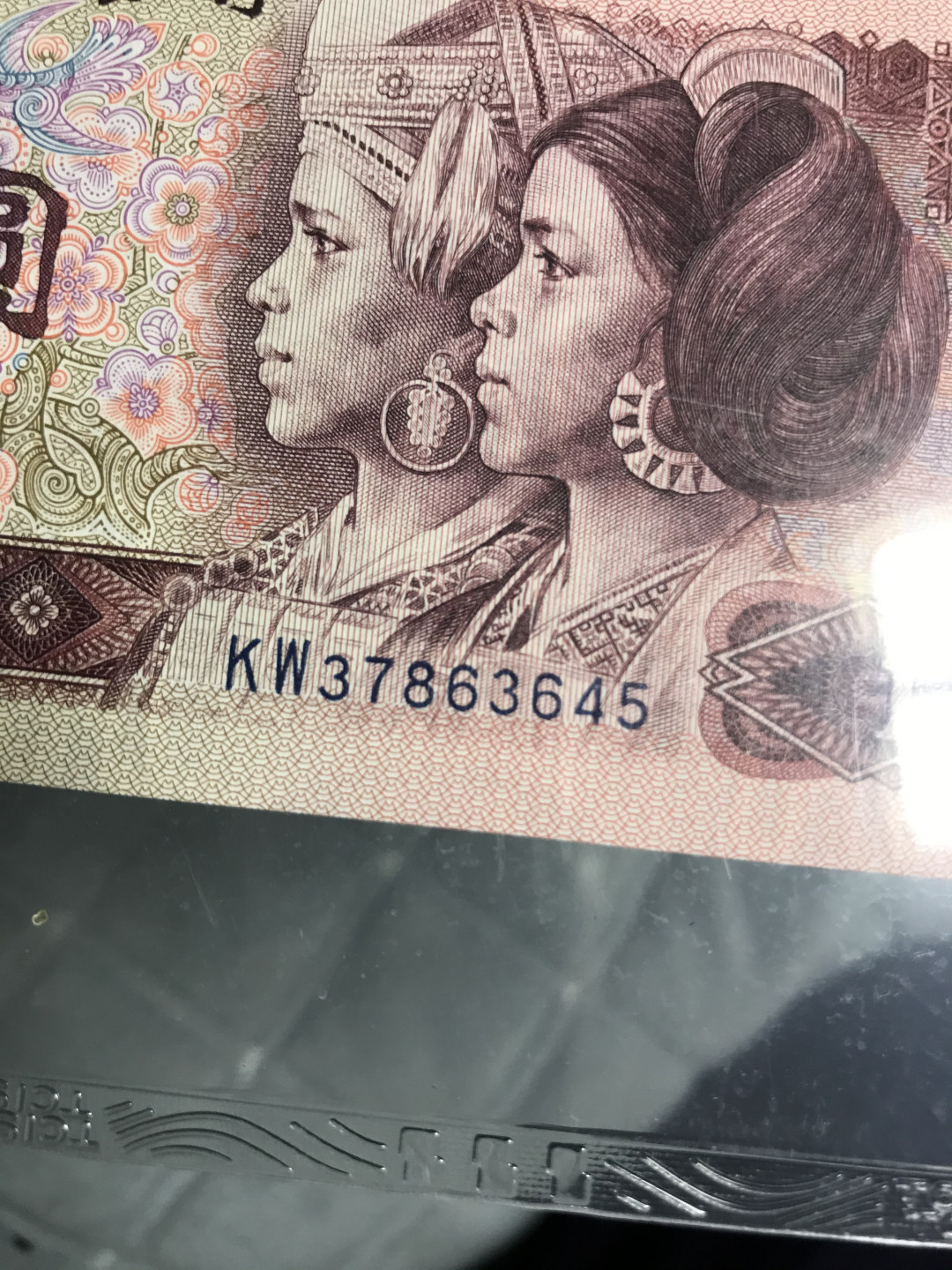 缤纷开心拍第419期 901稀冠宝石蓝一张