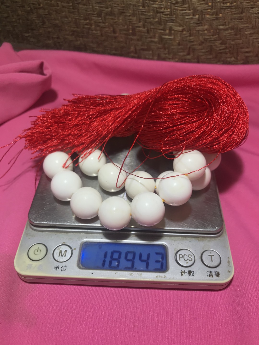 深海贝化玉车挂（手持）一条，