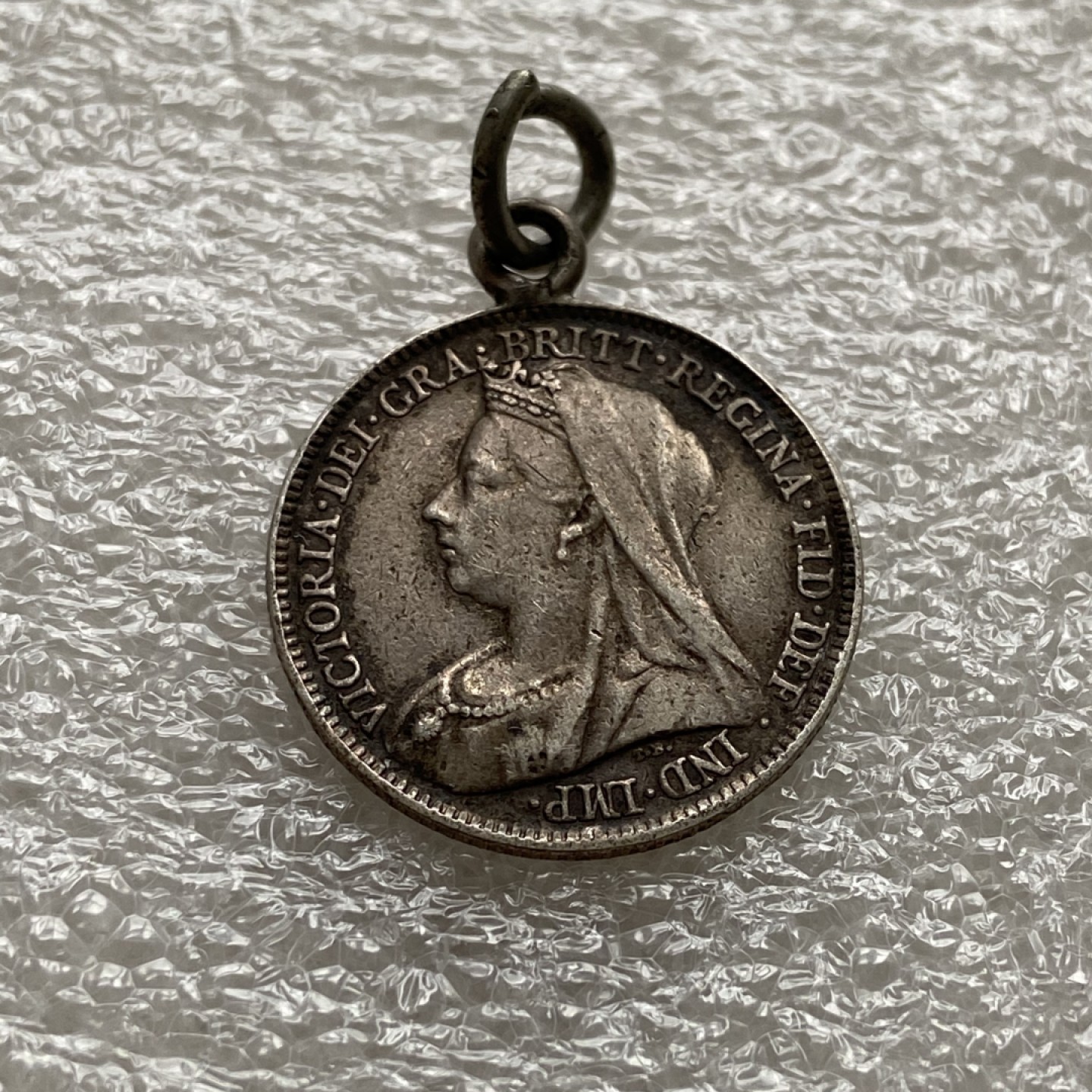 【Numismatist】第五场（新春场）-0起0佣包邮-世界硬币 英国1899年维多利亚6便士银币改刻饰品