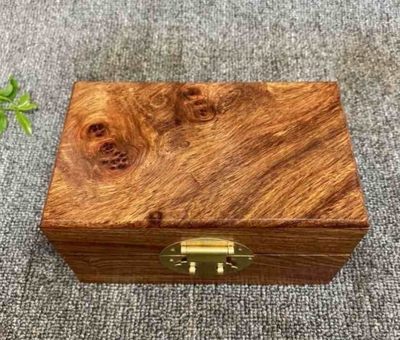 花梨木首饰盒 - 花梨木首饰盒