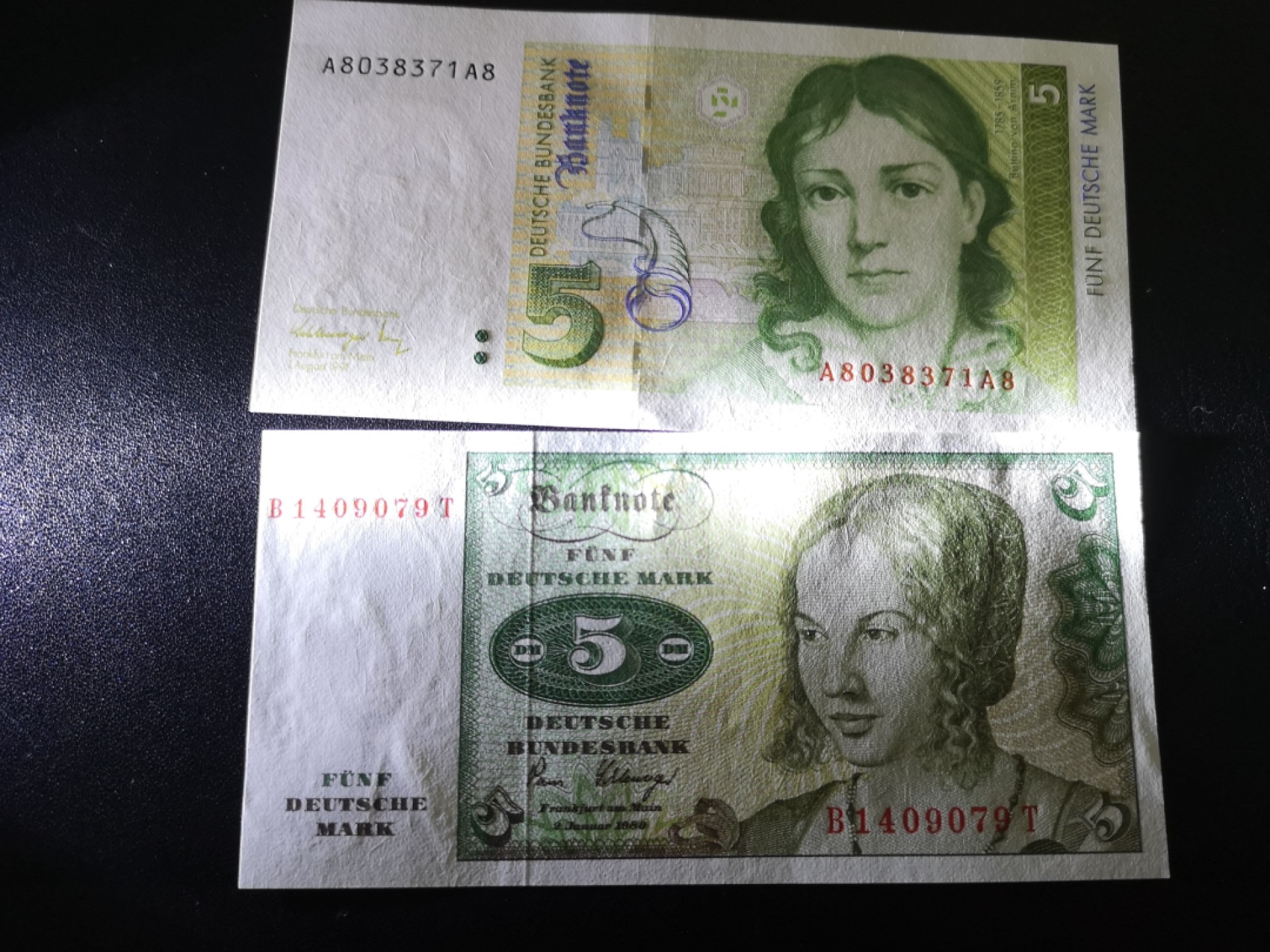 《外钞收藏家》第一百六十四期拍卖（本期100件） 德国5马克 两个版本 全新UNC
