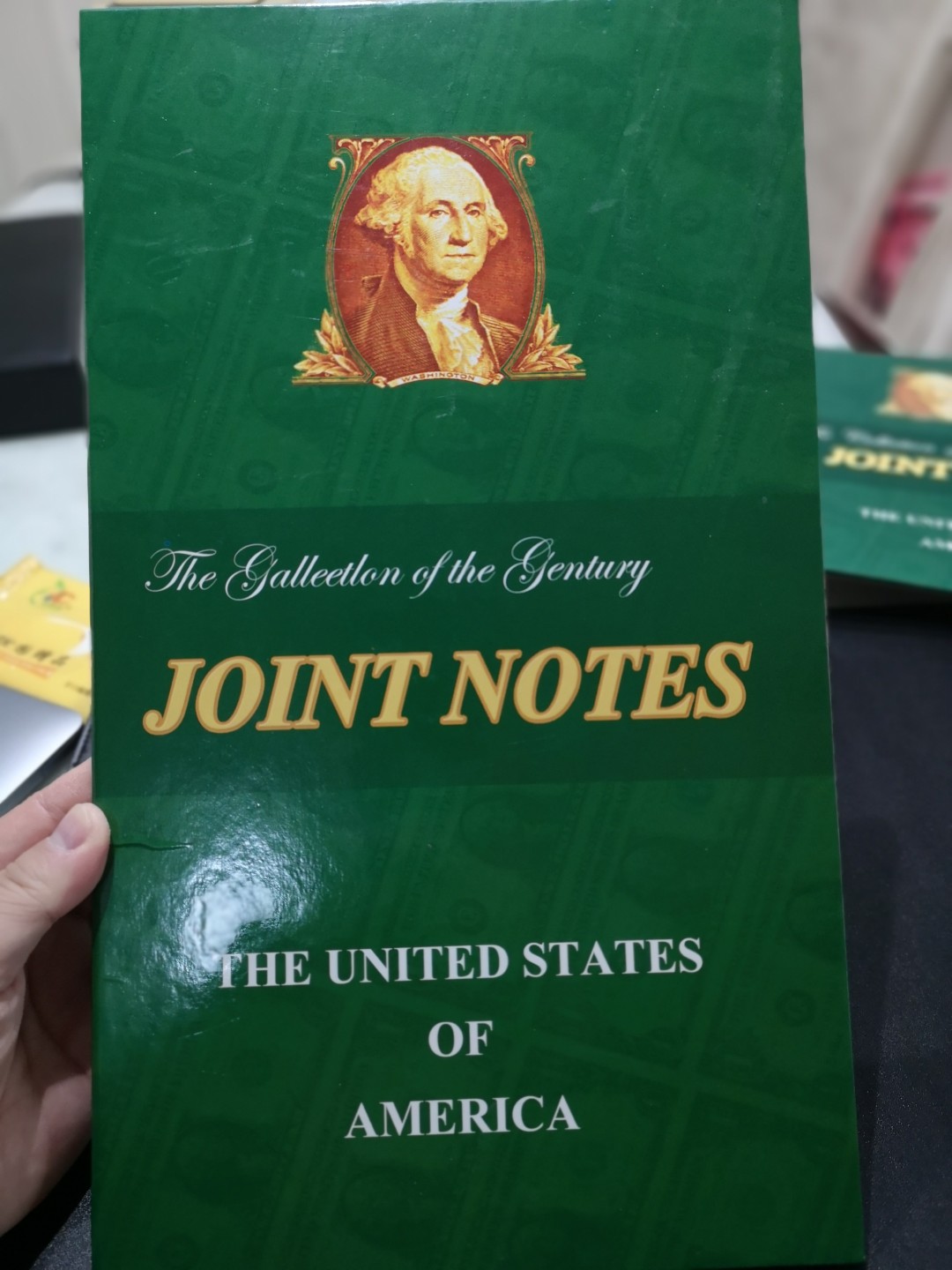 《外钞收藏家》第一百六十四期拍卖（本期100件） 1美元5连体 原装册子