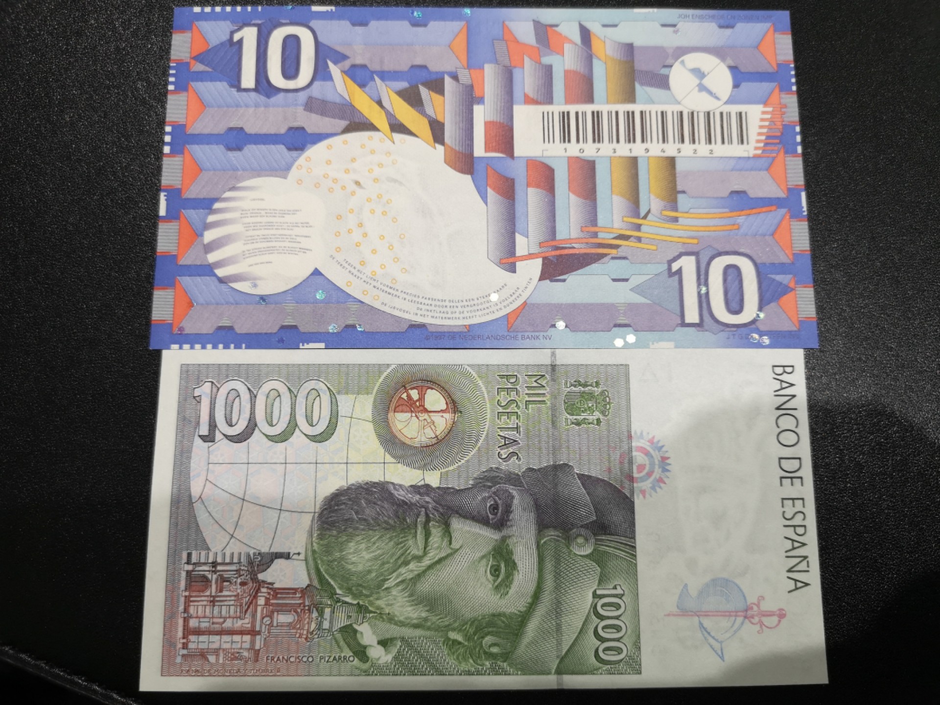 《外钞收藏家》第一百六十四期拍卖（本期100件） 荷兰、葡萄牙两张 全新UNC