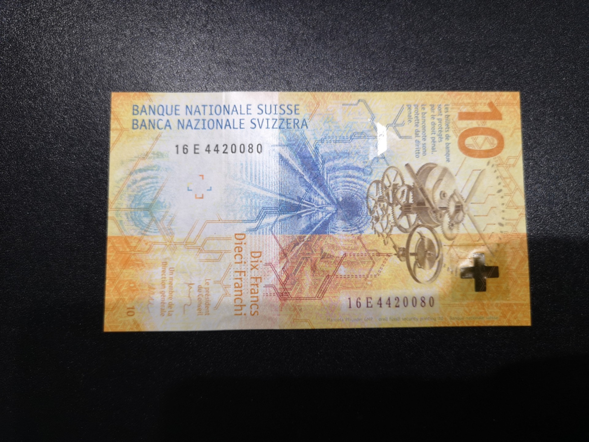 《外钞收藏家》第一百六十四期拍卖（本期100件） 2017年世界最佳纸币-瑞士10法郎 全新UNC