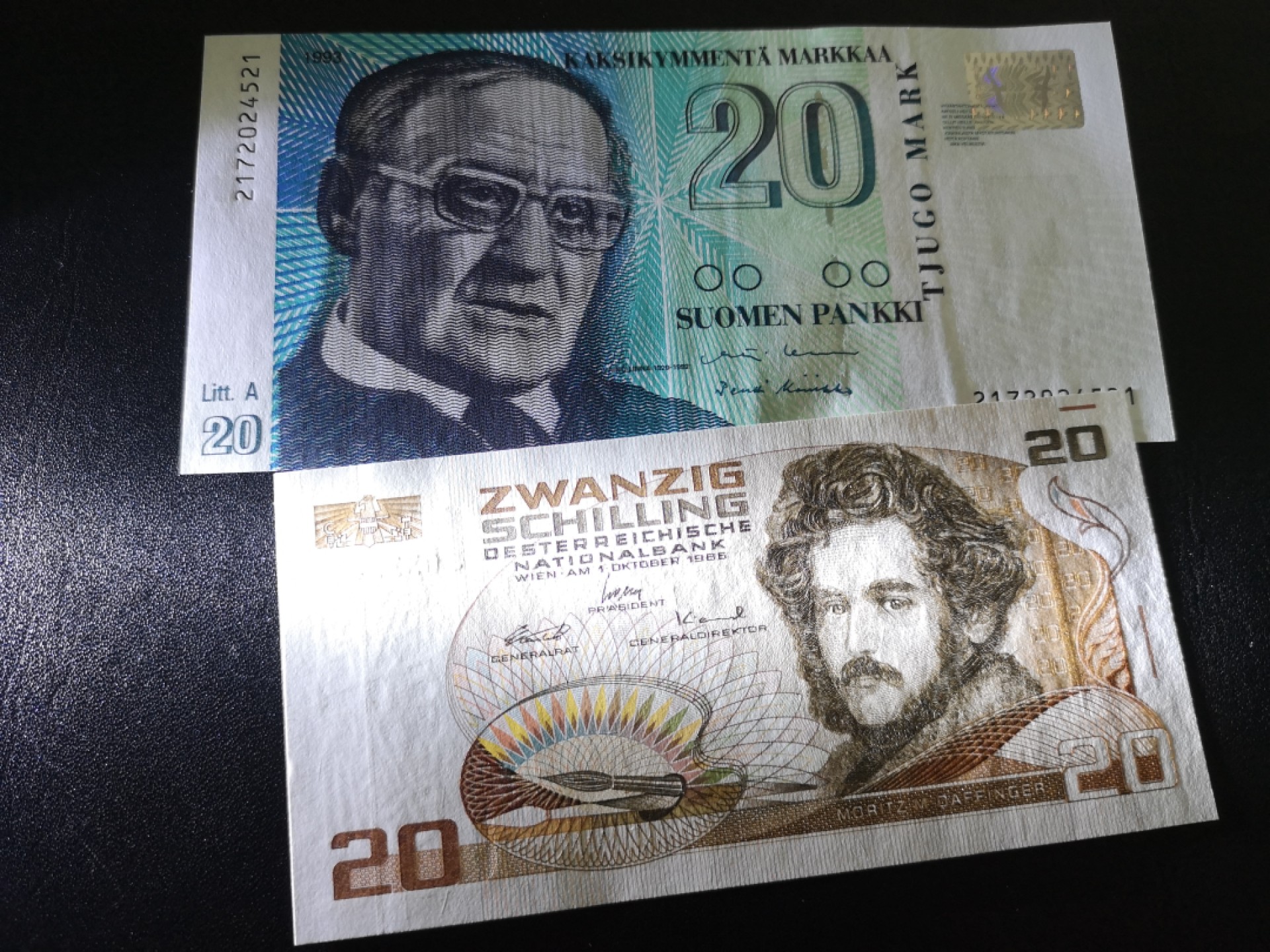 《外钞收藏家》第一百六十四期拍卖（本期100件） 奥地利、芬兰两张 全新UNC