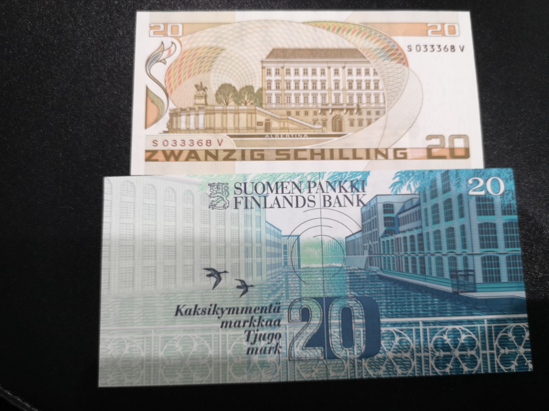 《外钞收藏家》第一百六十四期拍卖（本期100件） 奥地利、芬兰两张 全新UNC