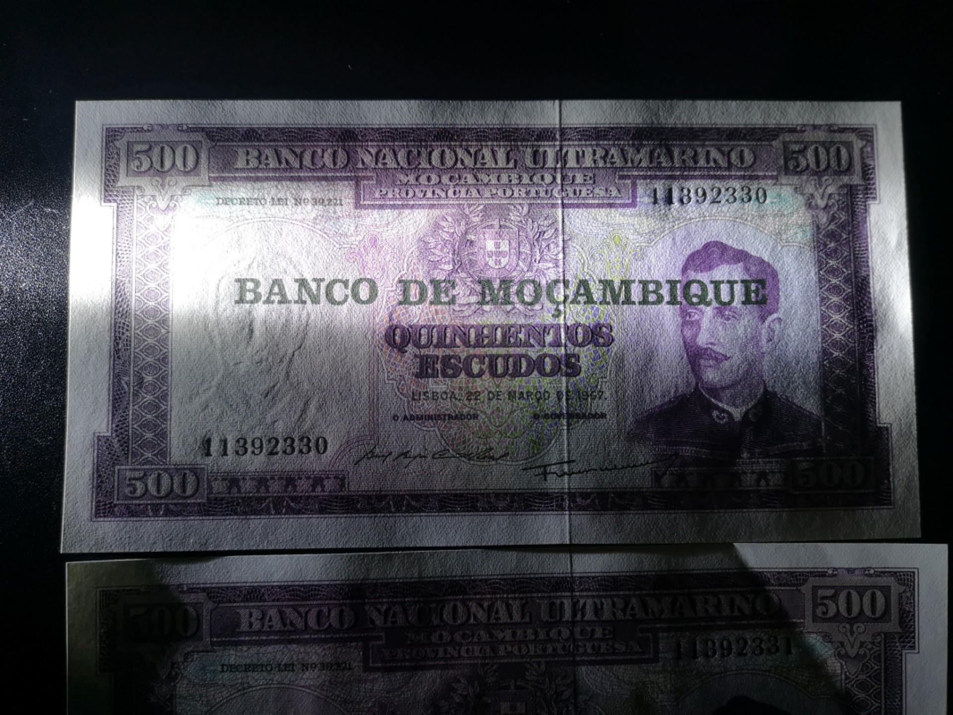《外钞收藏家》第一百六十四期拍卖（本期100件） 莫桑比克2张一张全新 一张AU