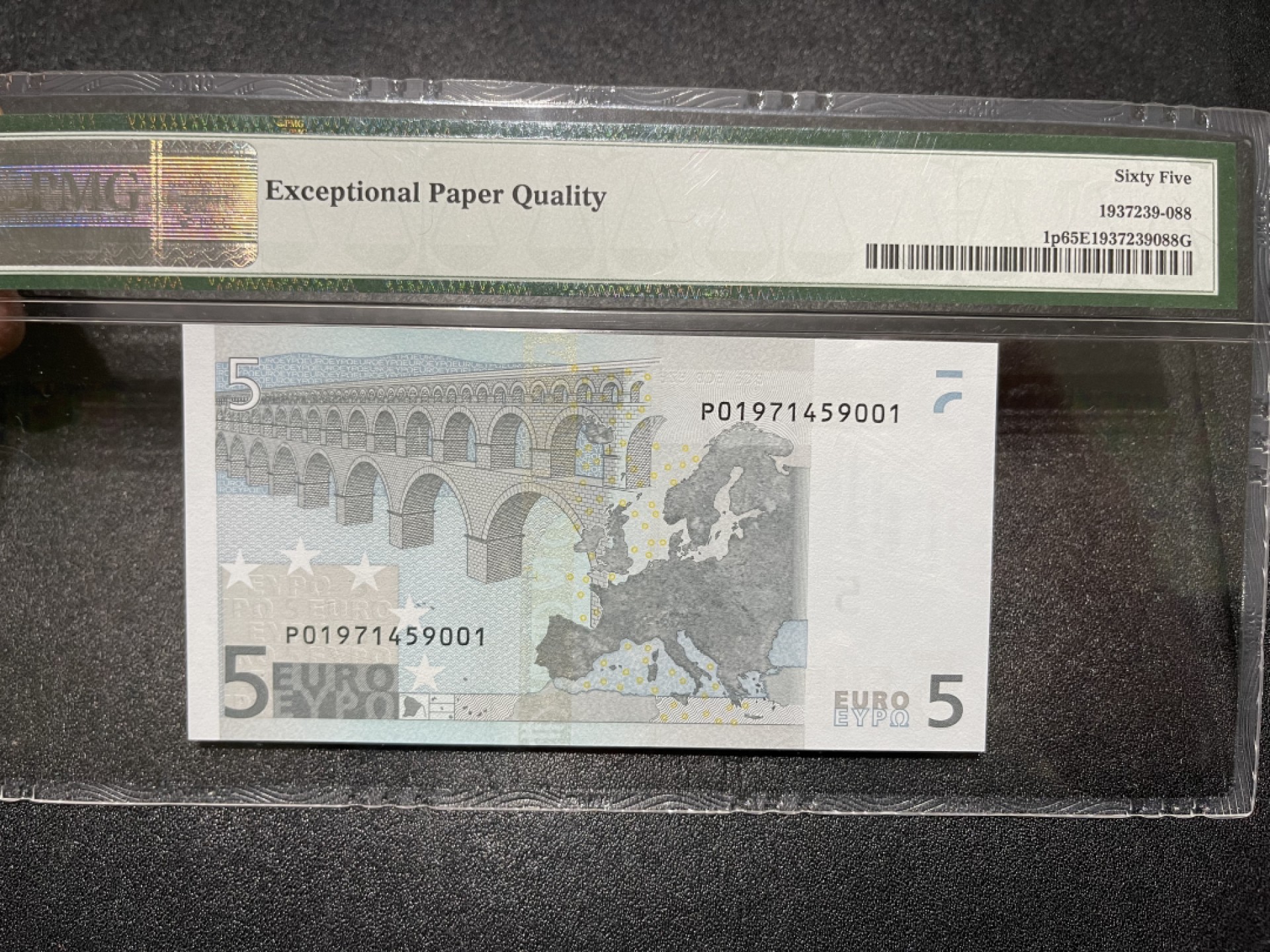 《外钞收藏家》第一百六十四期拍卖（本期100件） 2002年 一签 5欧元  PMG65 荷兰版 001尾