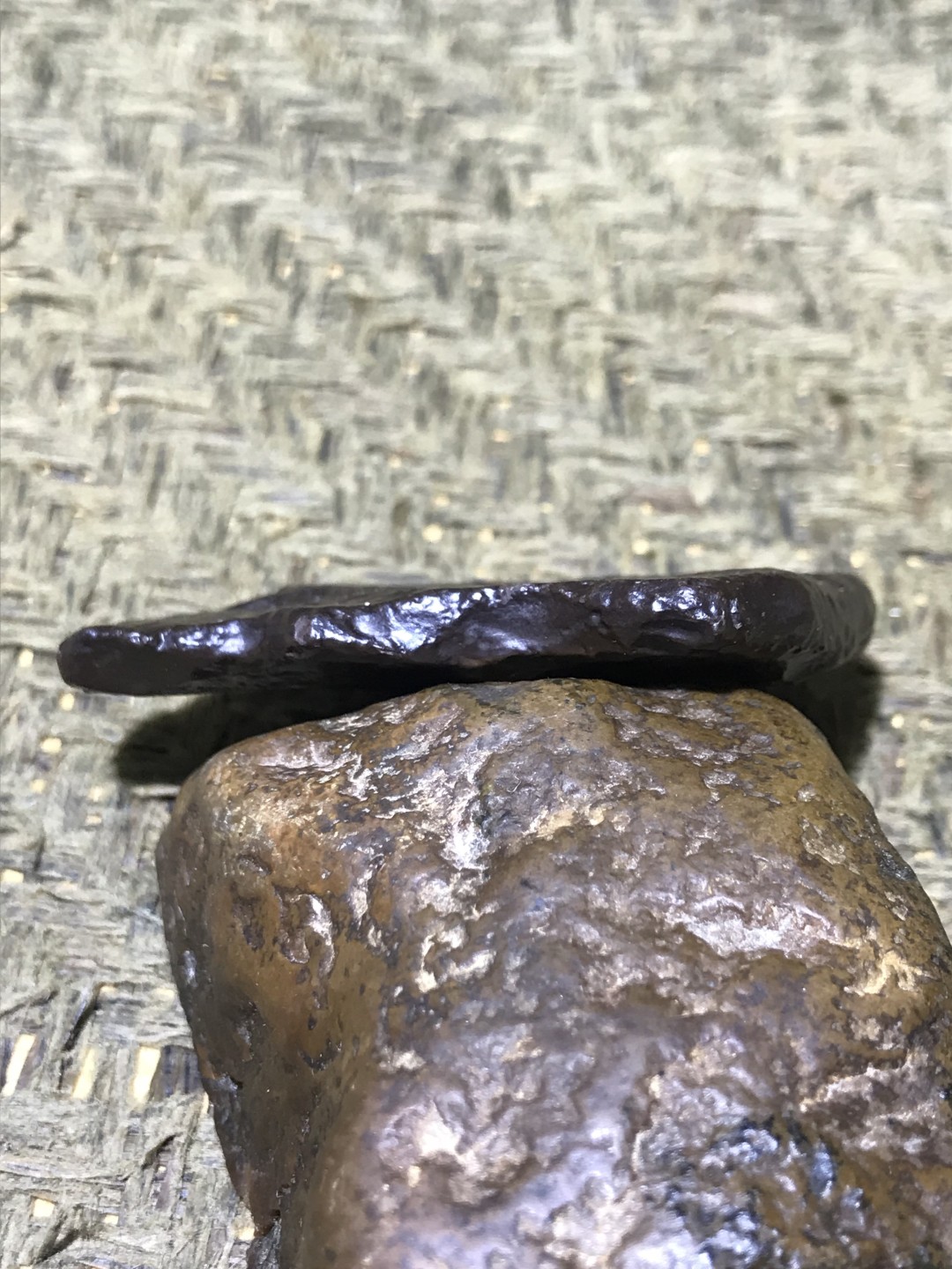 新疆五彩湾硅化铁原石