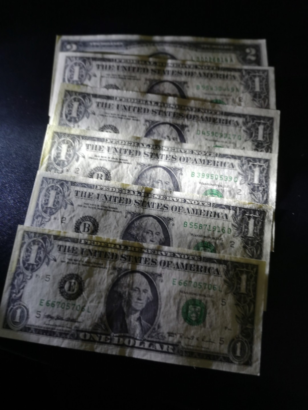 《外钞收藏家》第一百六十五期拍卖（本期80件） 1995年1美元5枚+2009年2美元1枚 共6张AU-UNC-品相