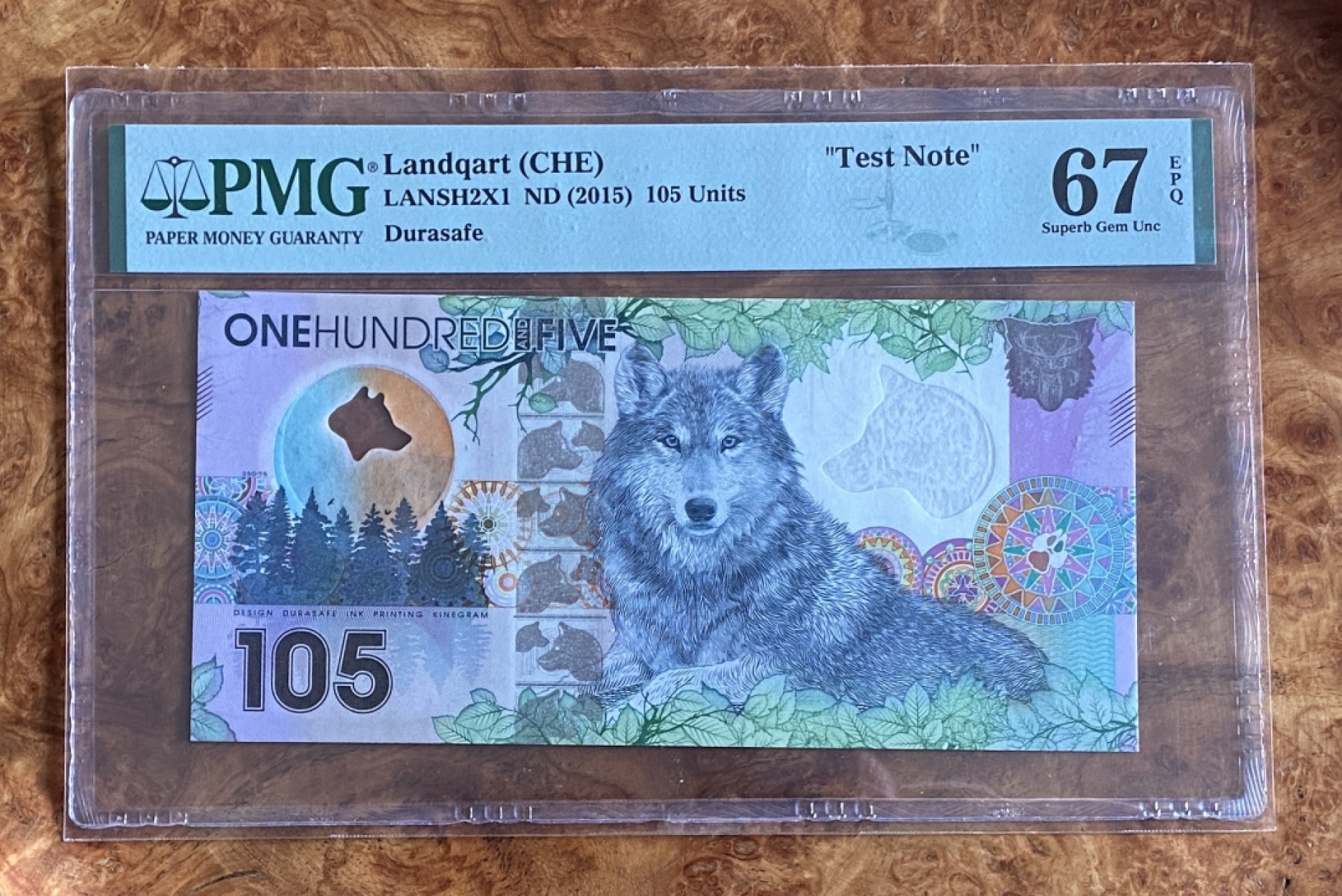 得物拍卖 Chase Auction  第2期 - -世界纸币精粹（二） 2015年经典狼钞测试钞105，PMG67分，双面雕刻，技术高超，制作精良！最经典的测试钞，极具欣赏和收藏价值！