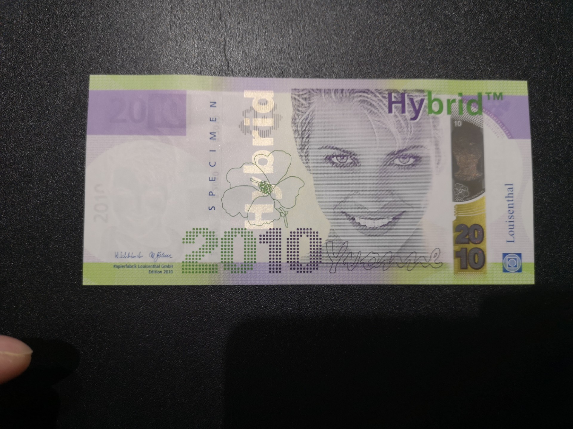 《外钞收藏家》第一百六十五期拍卖（本期80件） 2010年德路伊森塔尔三层复合基材测试钞 全新UNC